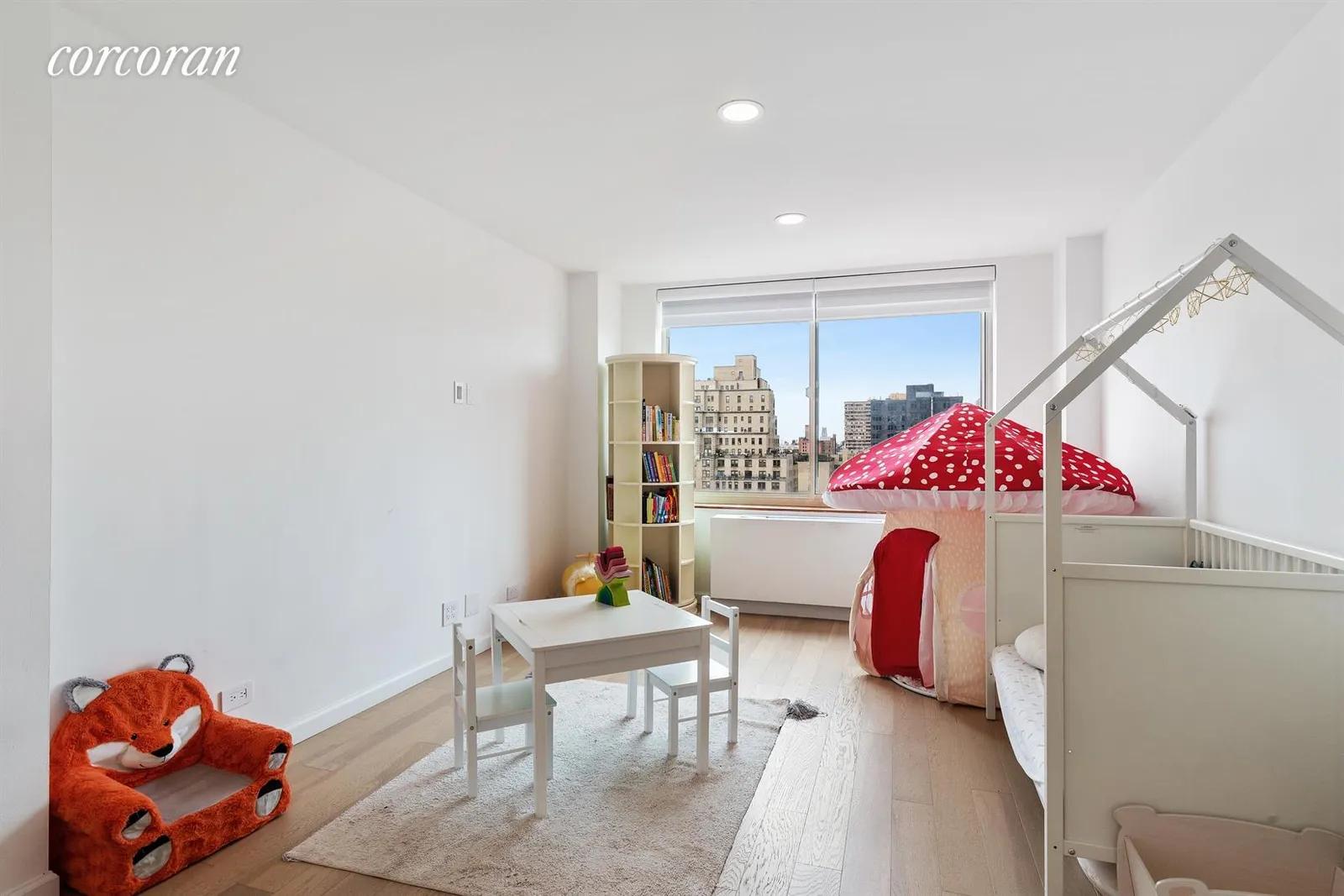 New York City Real Estate | View 250 West 90th Street, PH1D | 2nd Bedroom | View 5
