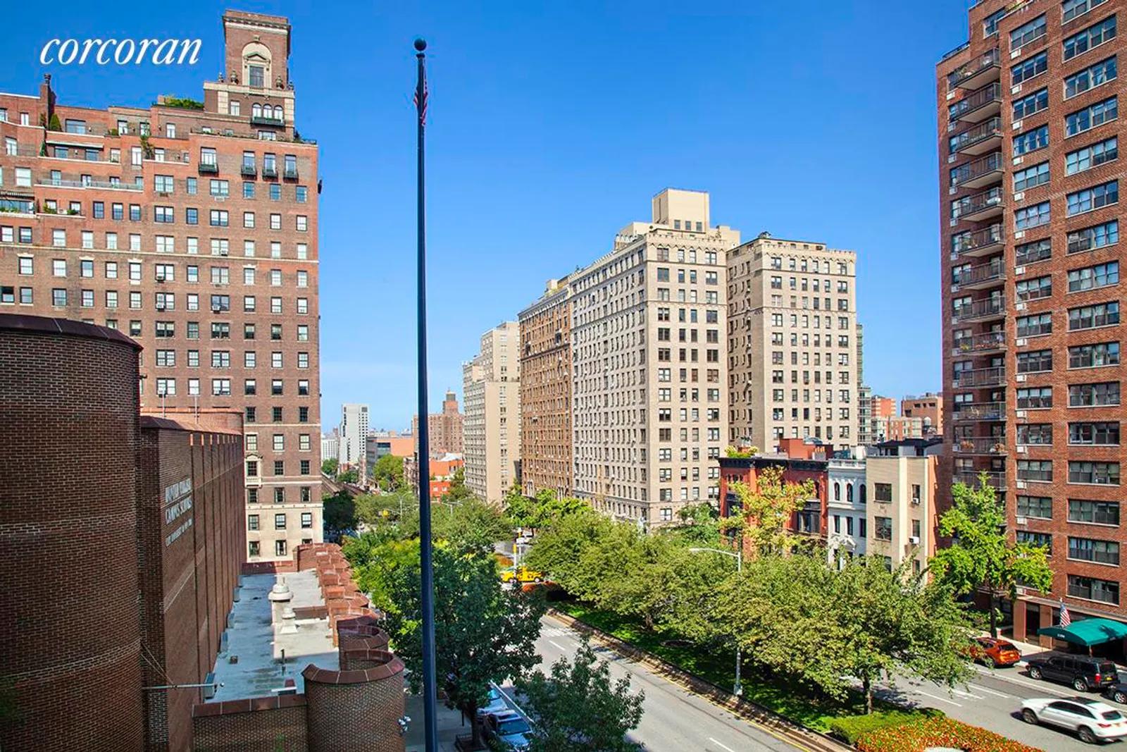 New York City Real Estate | View 1192 Park Avenue, 5A | room 4 | View 5