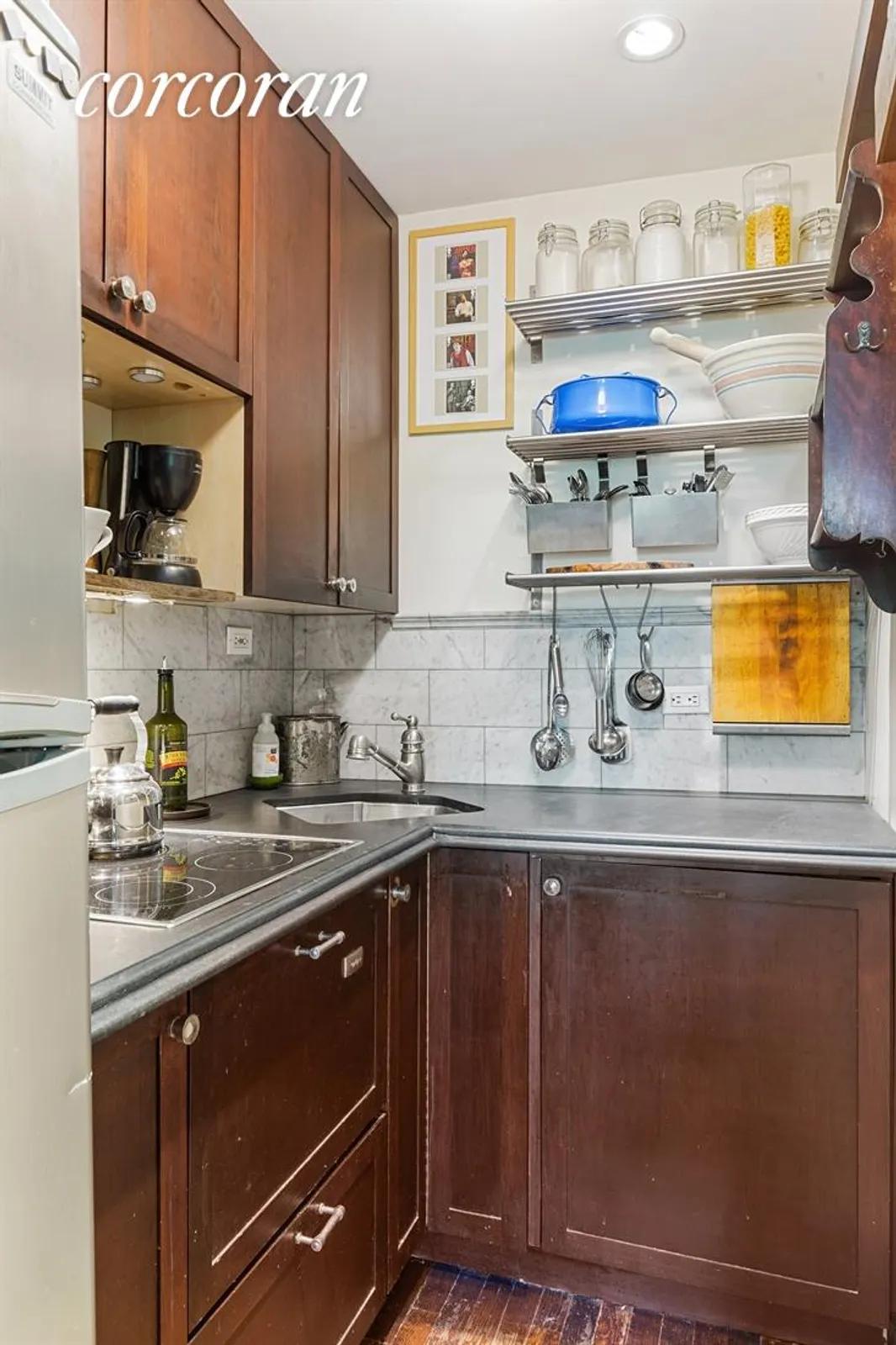 New York City Real Estate | View 154 West 77th Street, 4F | Kitchen | View 3