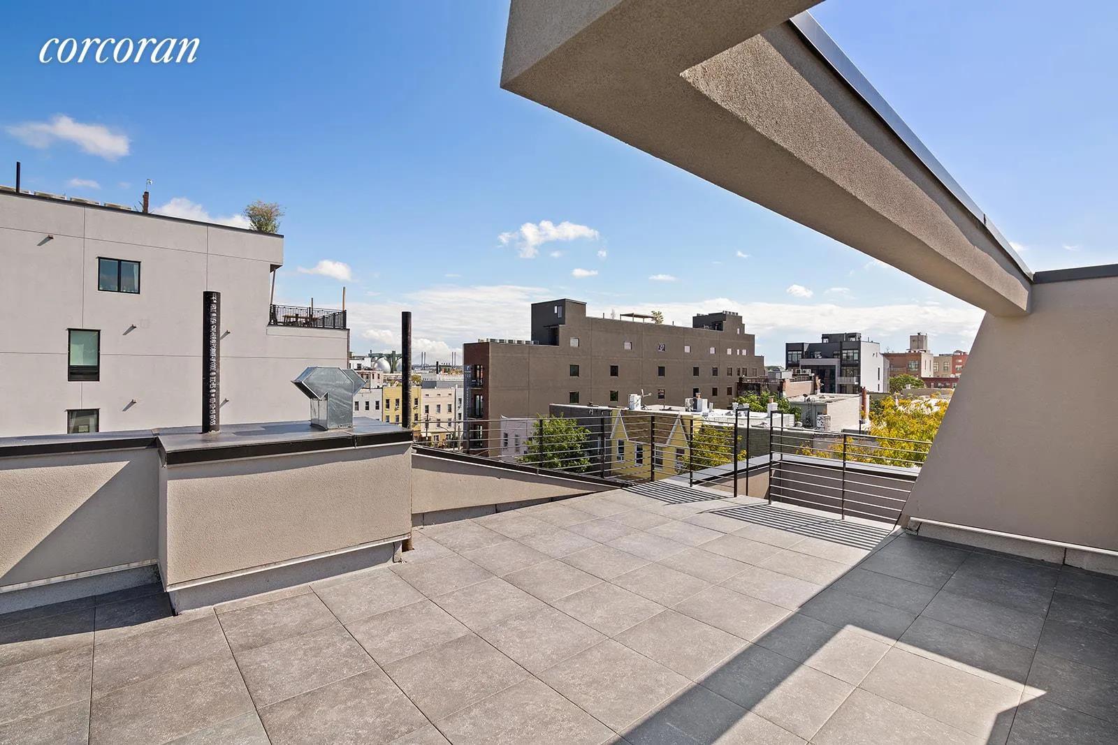 New York City Real Estate | View 205 Freeman Street, PH | room 9 | View 10