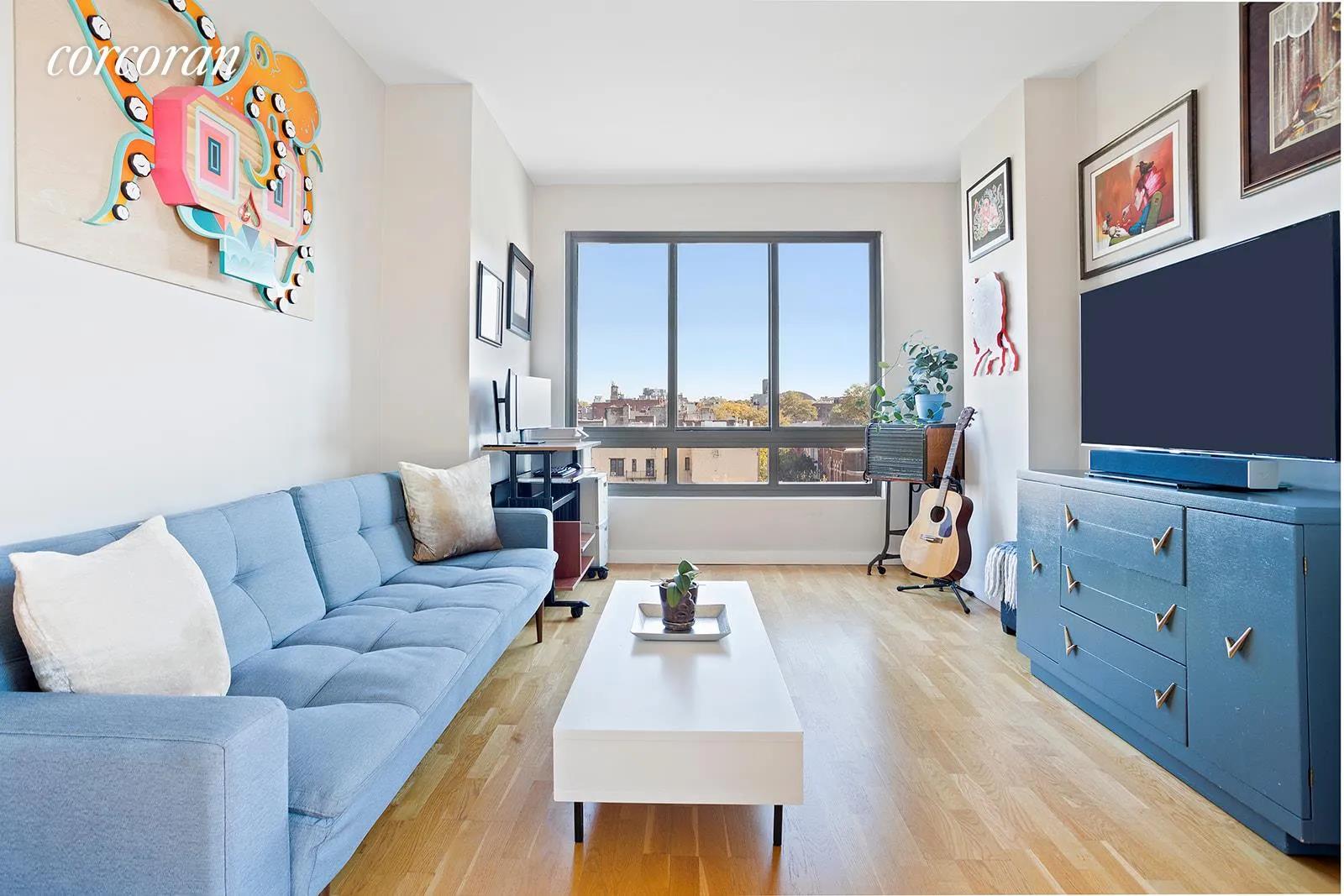 New York City Real Estate | View 500 4th Avenue, 8K | 1 Bath | View 1