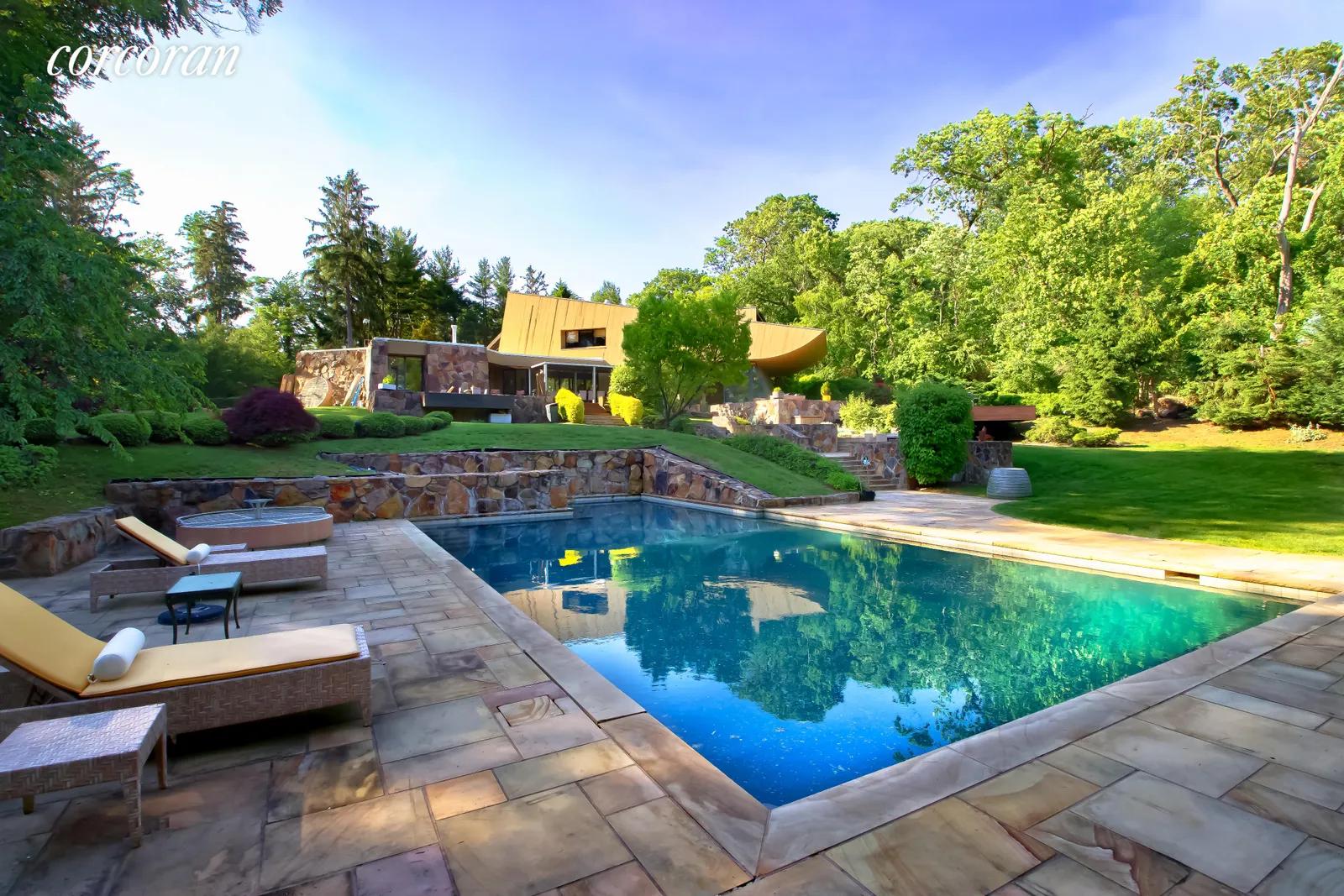 New York City Real Estate | View 15 Horseshoe Road | POOL | View 6