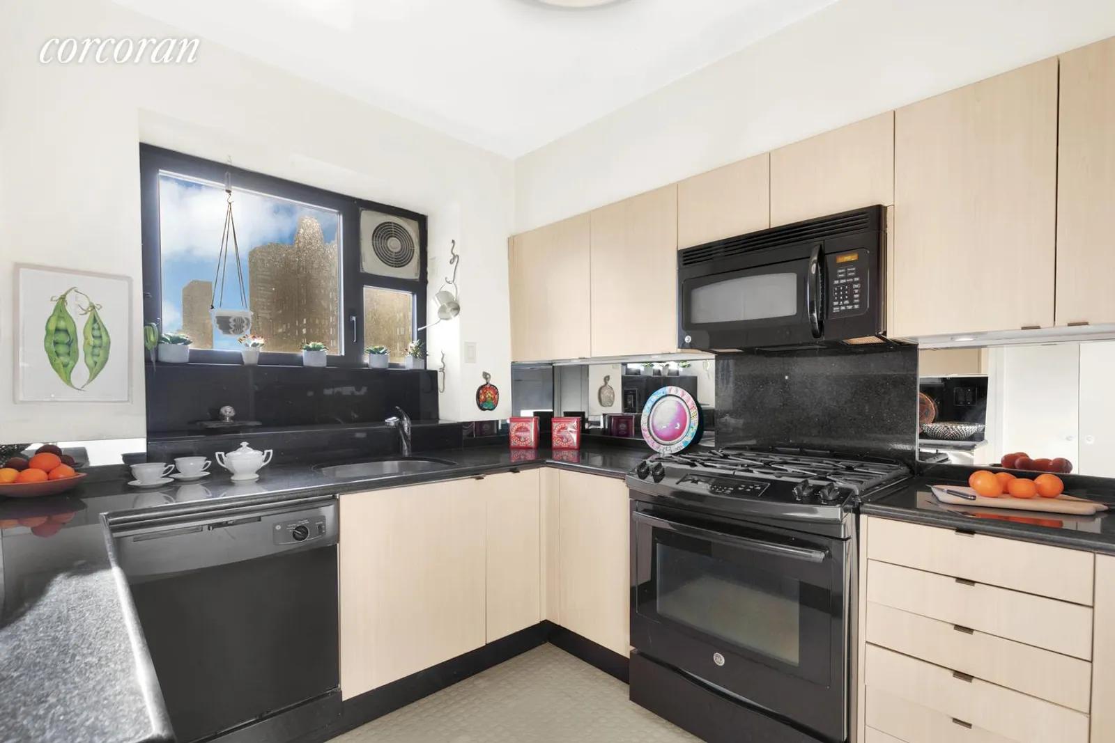 New York City Real Estate | View 45 Sutton Place South, 3L | Kitchen | View 7