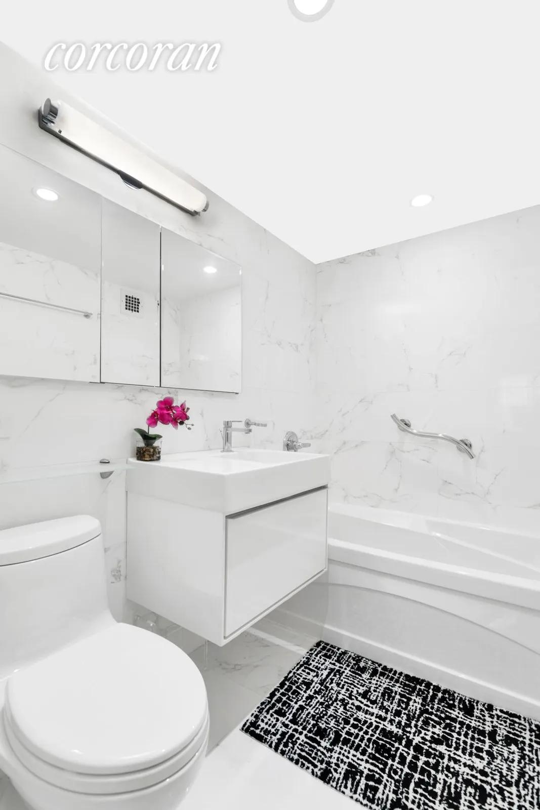 New York City Real Estate | View 45 Sutton Place South, 3L | Bathroom | View 9