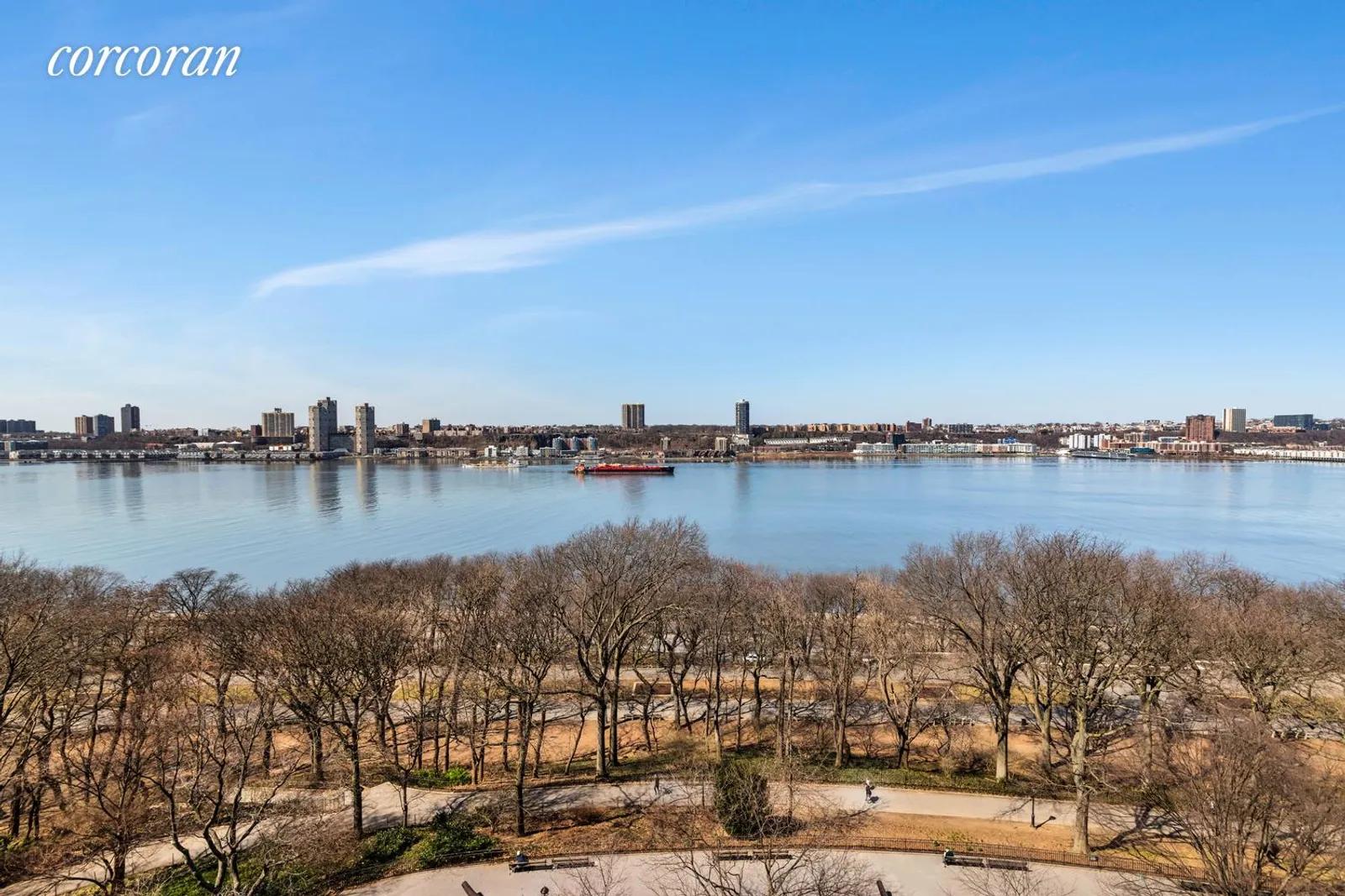 New York City Real Estate | View 160 Riverside Drive, 10B | room 2 | View 3