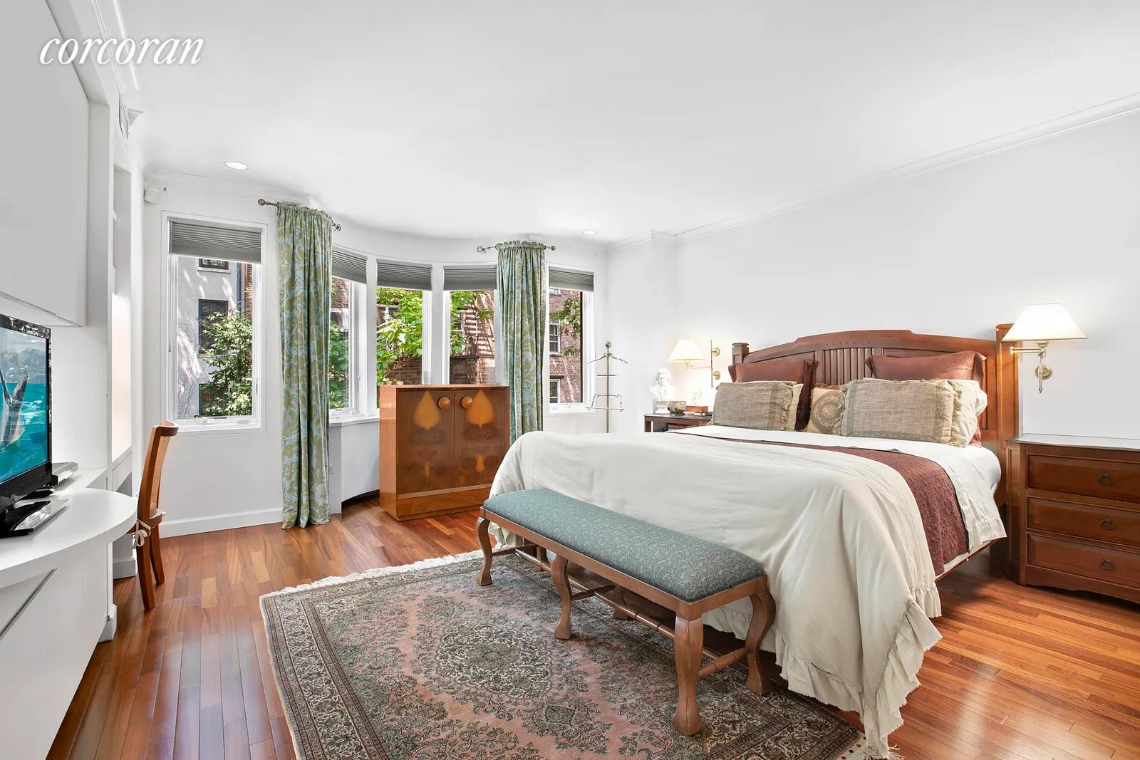 New York City Real Estate | View 32 Bethune Street | master bedroom | View 7