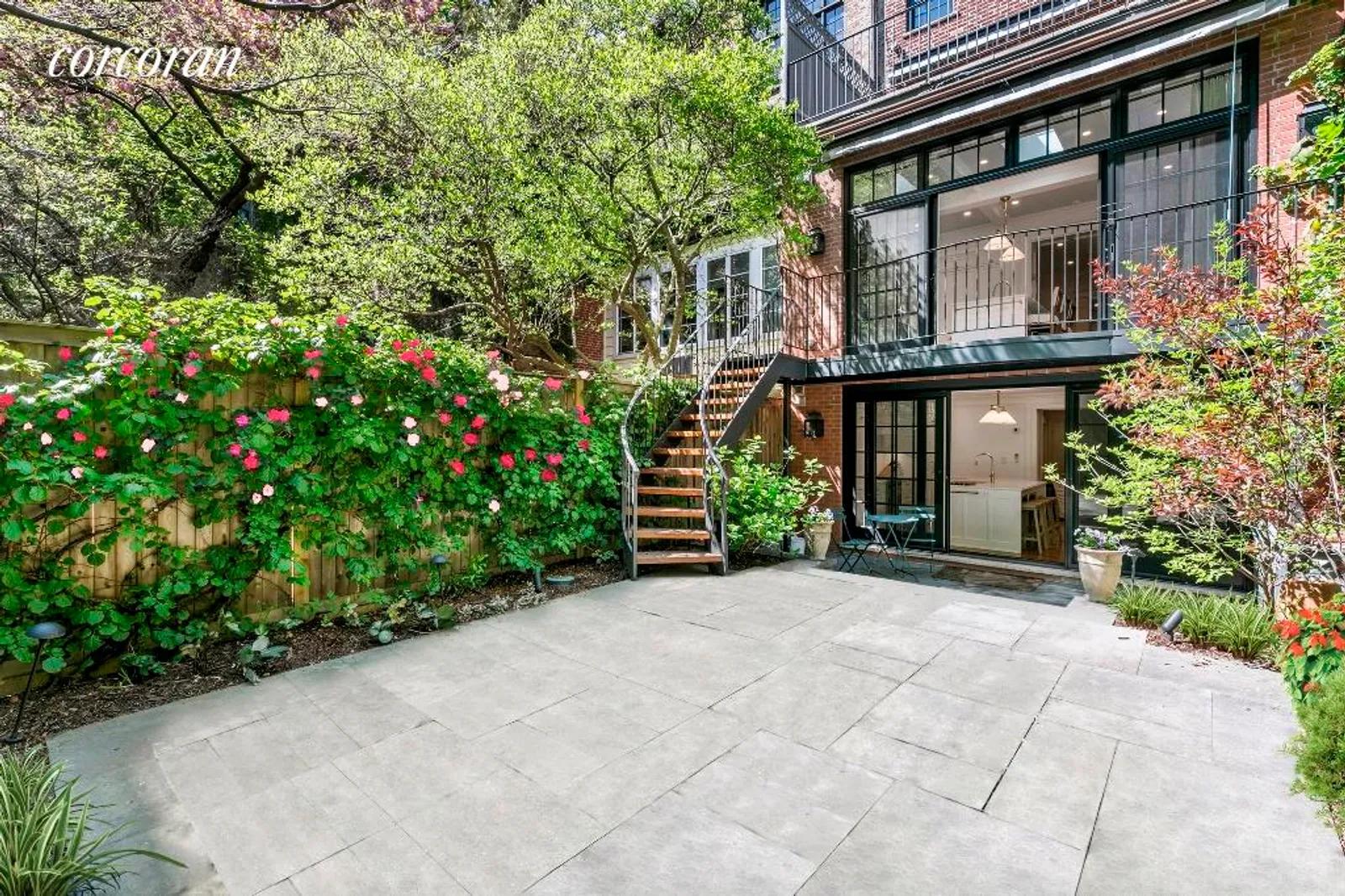 New York City Real Estate | View 32 Perry Street | courtyard | View 22