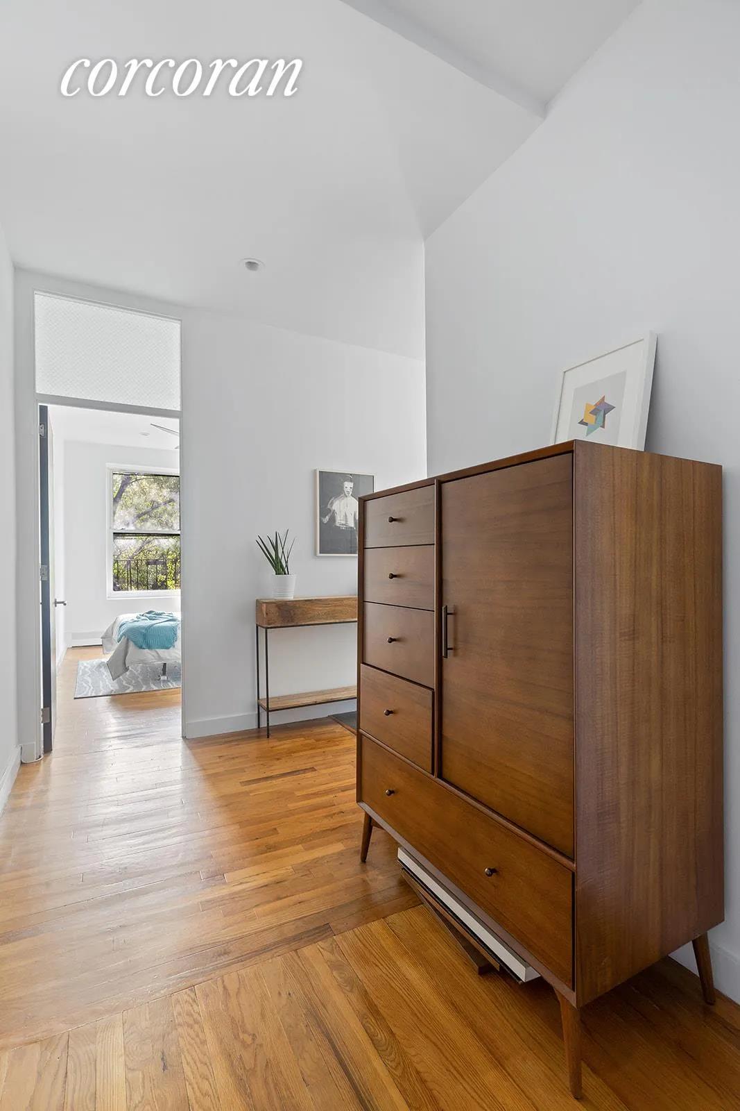 New York City Real Estate | View 149 Clinton Avenue, 3B | Foyer | View 6
