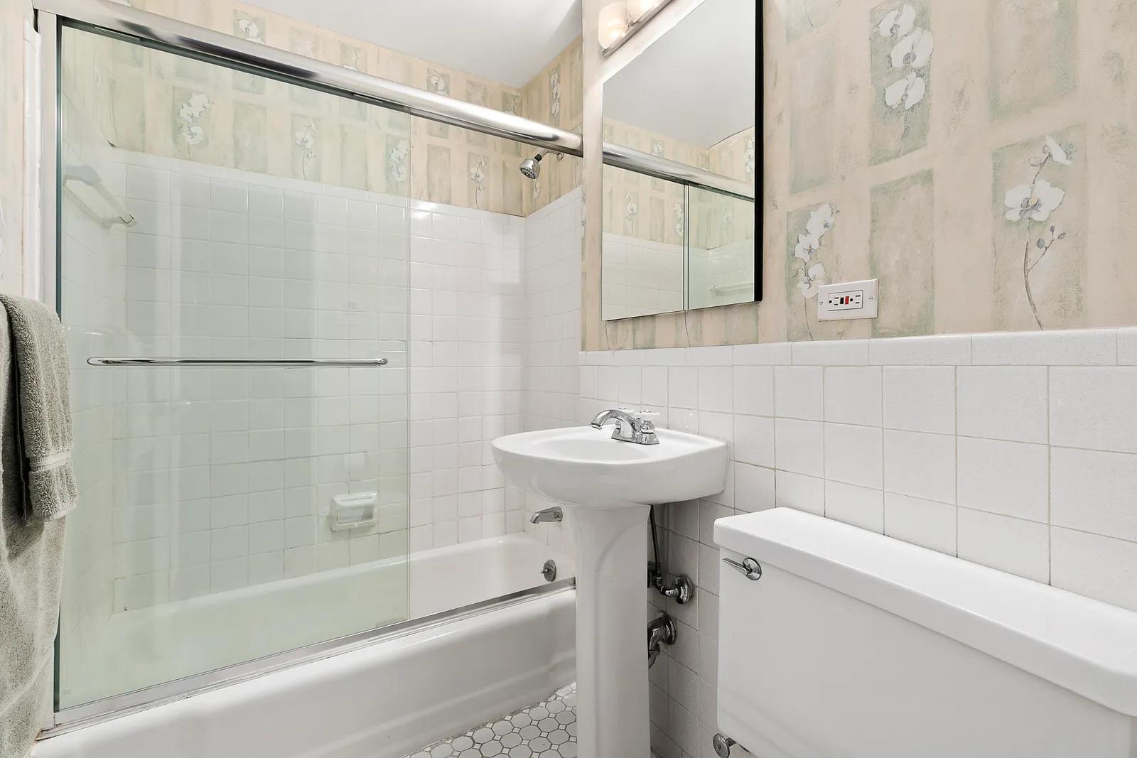 New York City Real Estate | View 16 West 16th Street, 10KN | Bathroom | View 6