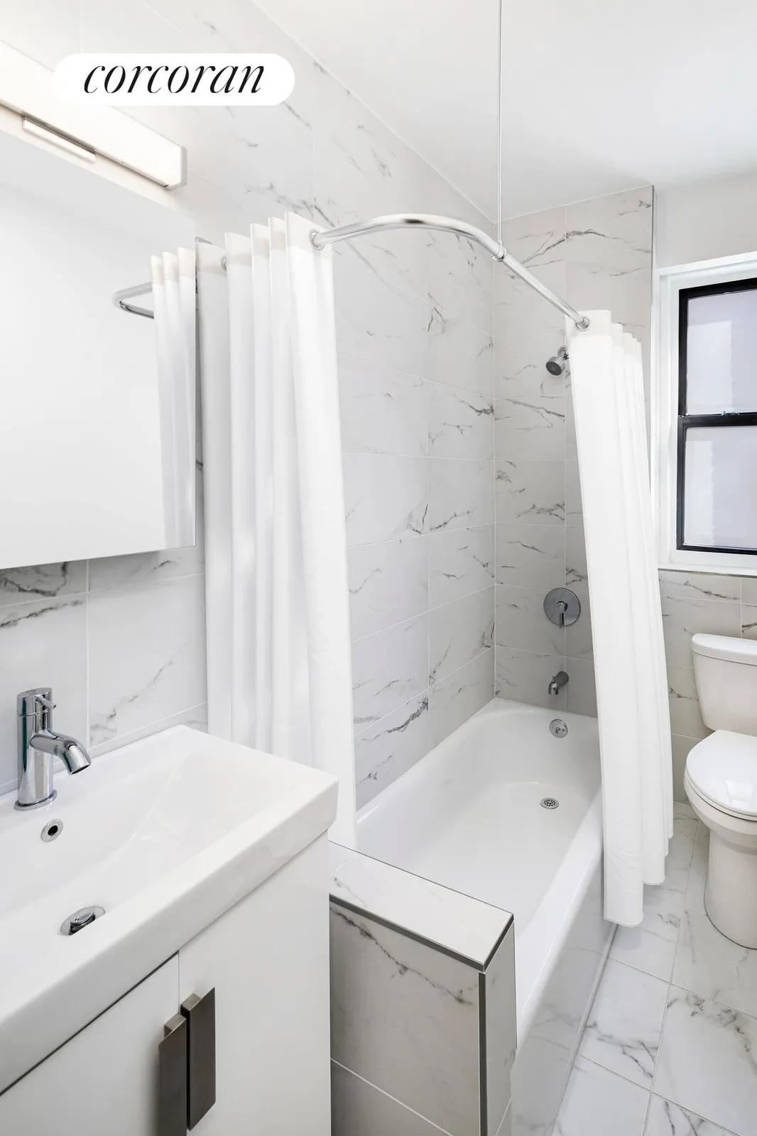 New York City Real Estate | View 3000 Valentine Avenue, 5H | Bathroom | View 9