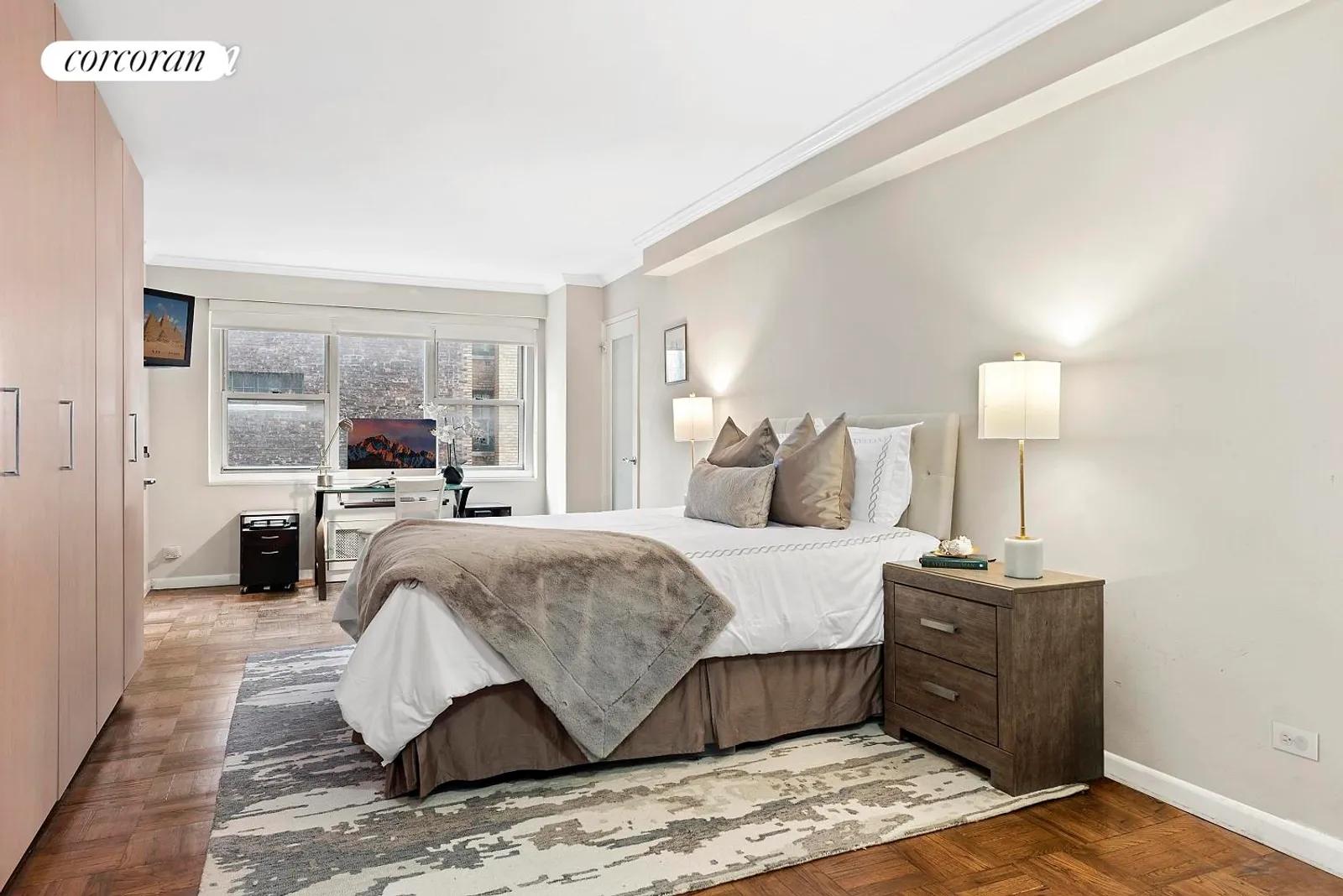 New York City Real Estate | View 69 West 9th Street, 5GH | room 3 | View 4
