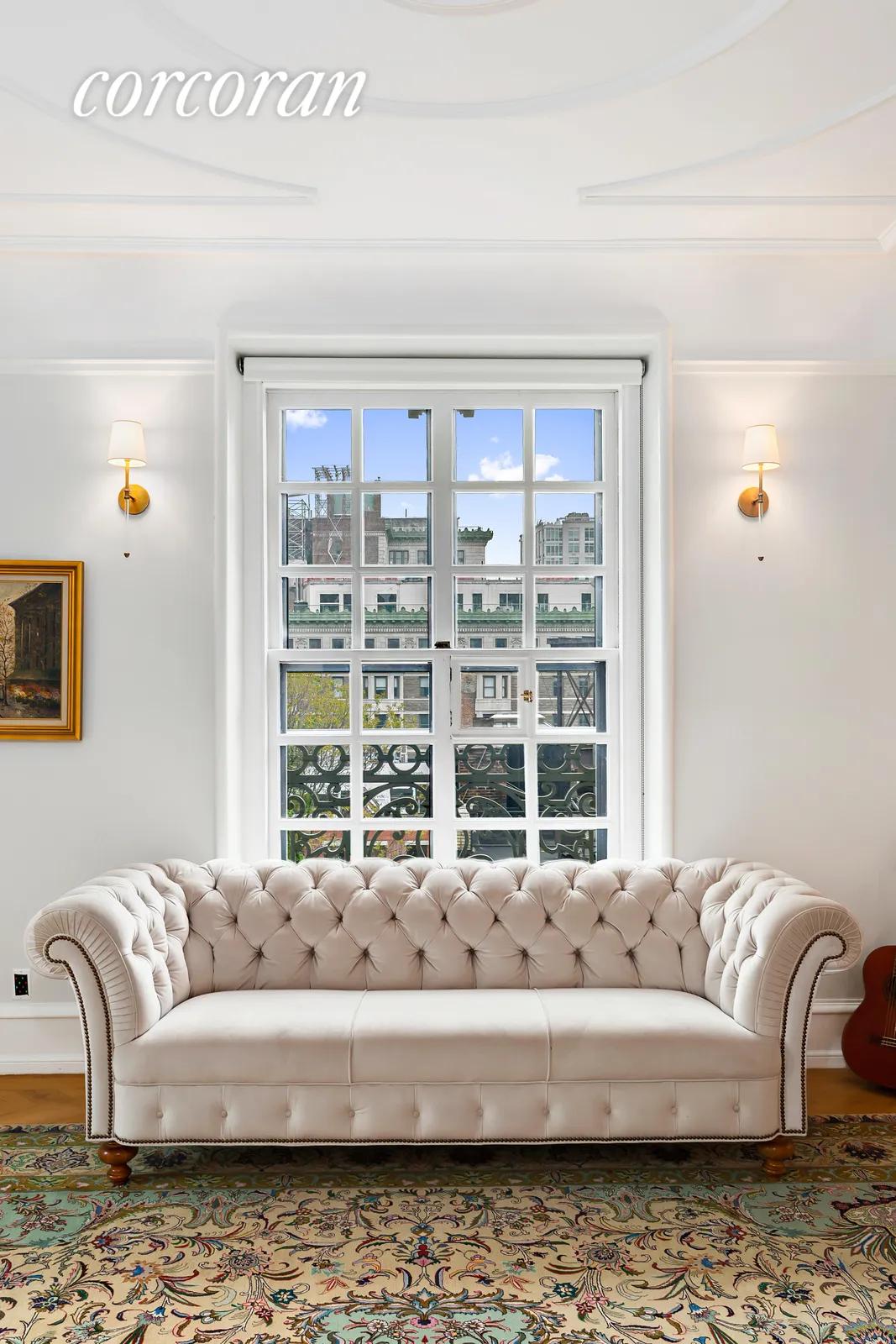 New York City Real Estate | View 2109 Broadway, 7144 | Living Room | View 9