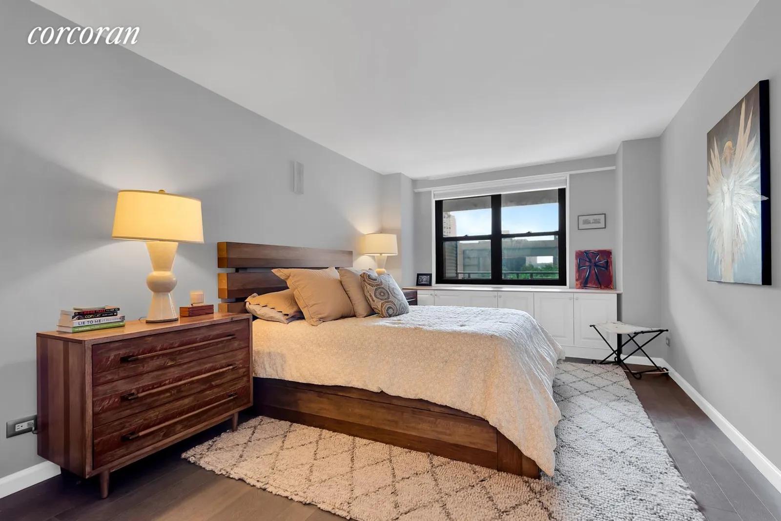 New York City Real Estate | View 165 West 66th Street, 6E | Select a Category | View 4