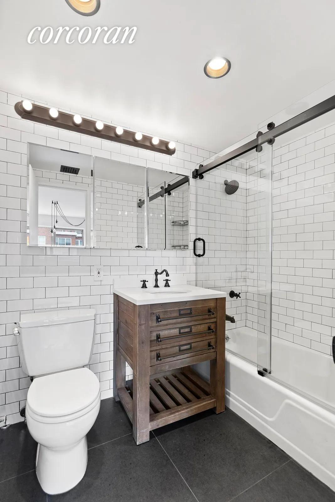 New York City Real Estate | View 175 East 62nd Street, 18B | Primary Bathroom | View 7