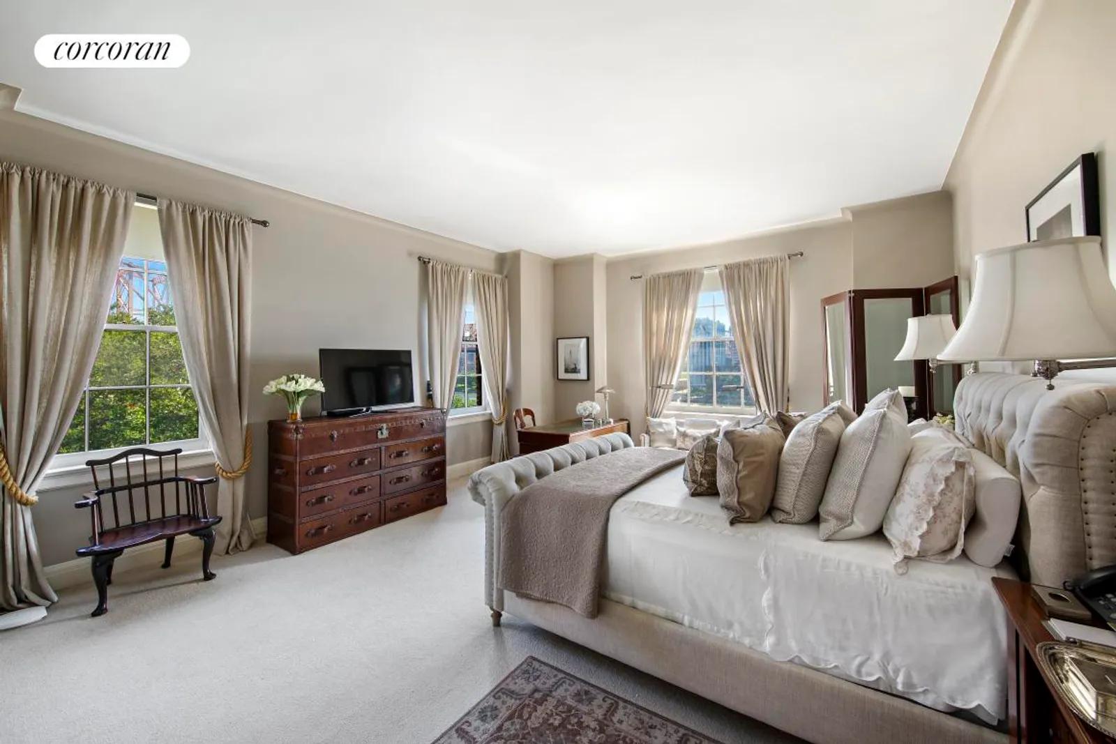 New York City Real Estate | View 1 Sutton Place South, 5C | Primary Bedroom | View 8