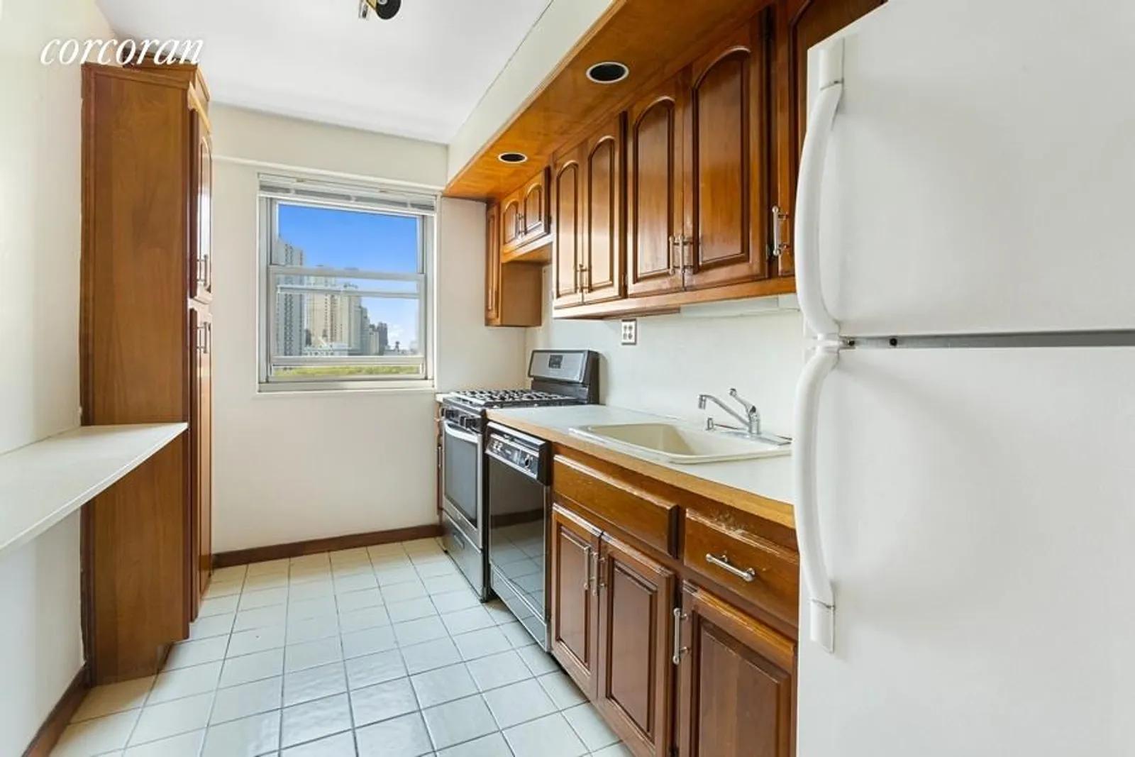 New York City Real Estate | View 215 Adams Street, 14B | room 10 | View 11