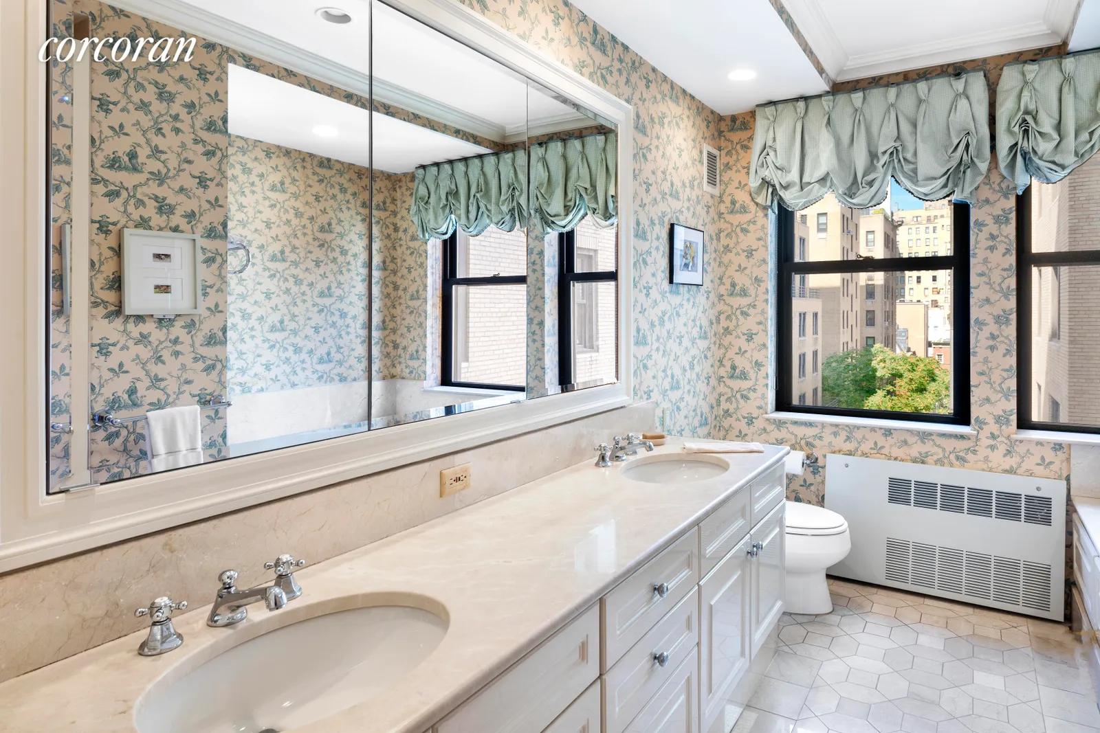 New York City Real Estate | View 610 Park Avenue, 9C | Bathroom | View 7