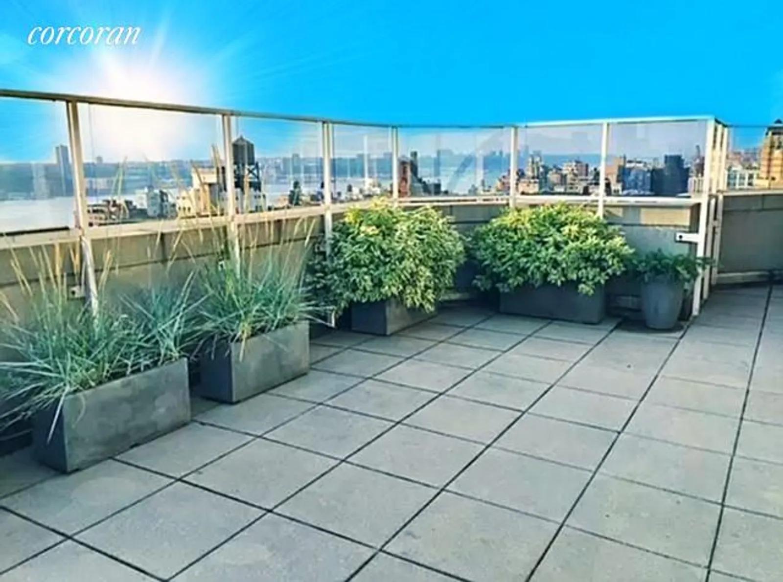 New York City Real Estate | View 201 West 72nd Street, 8C | Roof Deck | View 12