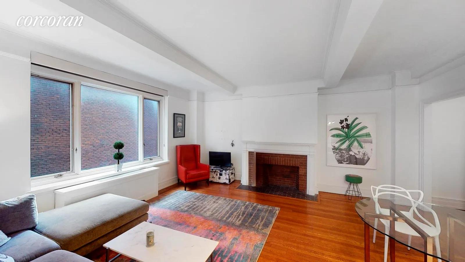 New York City Real Estate | View 325 East 57th Street, 8C | 1 Bed, 1 Bath | View 1