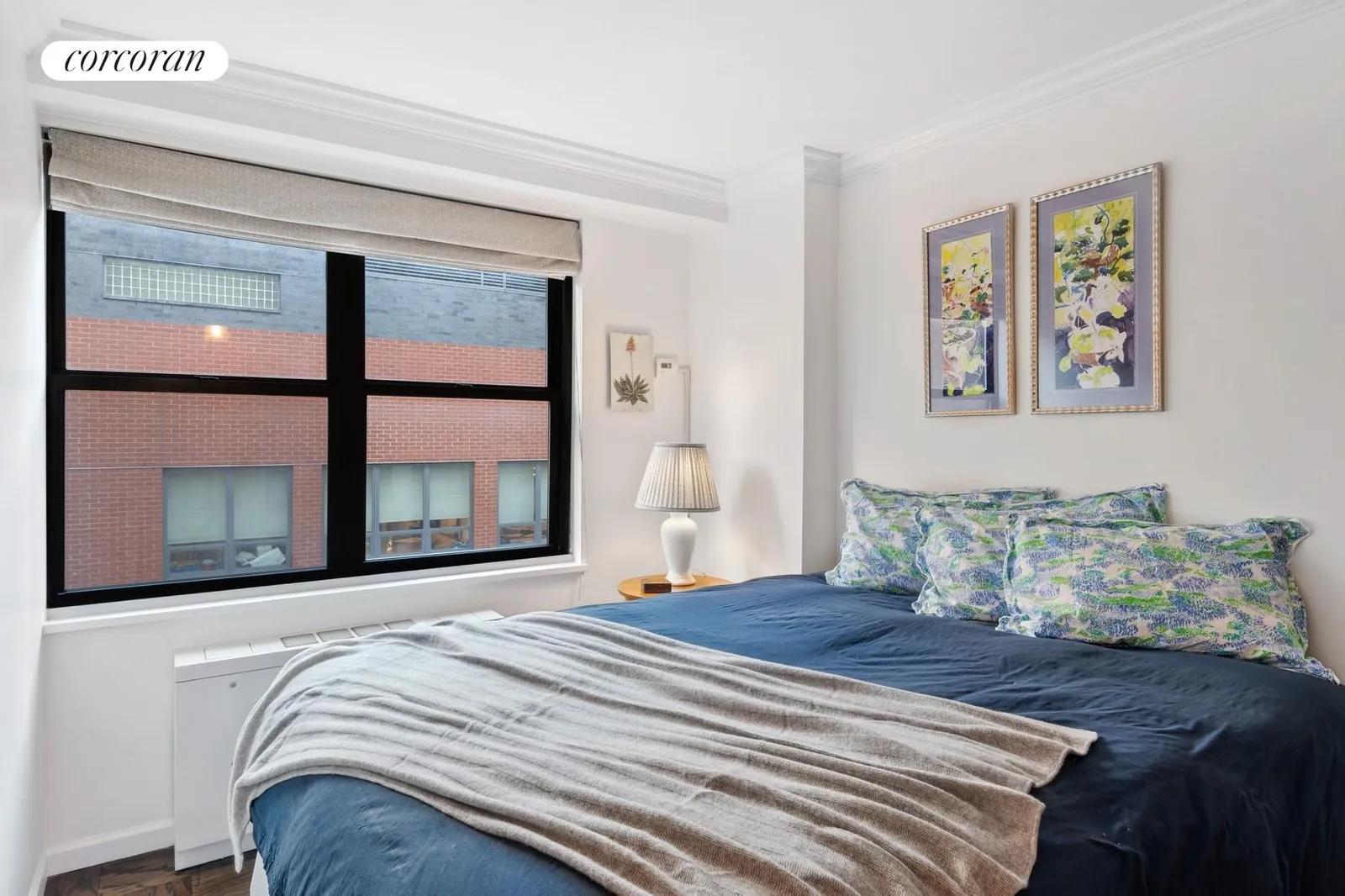 New York City Real Estate | View 7 East 14th Street, 1229 | room 2 | View 3