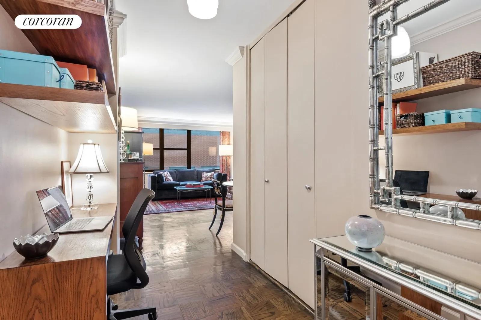 New York City Real Estate | View 7 East 14th Street, 1229 | room 3 | View 4