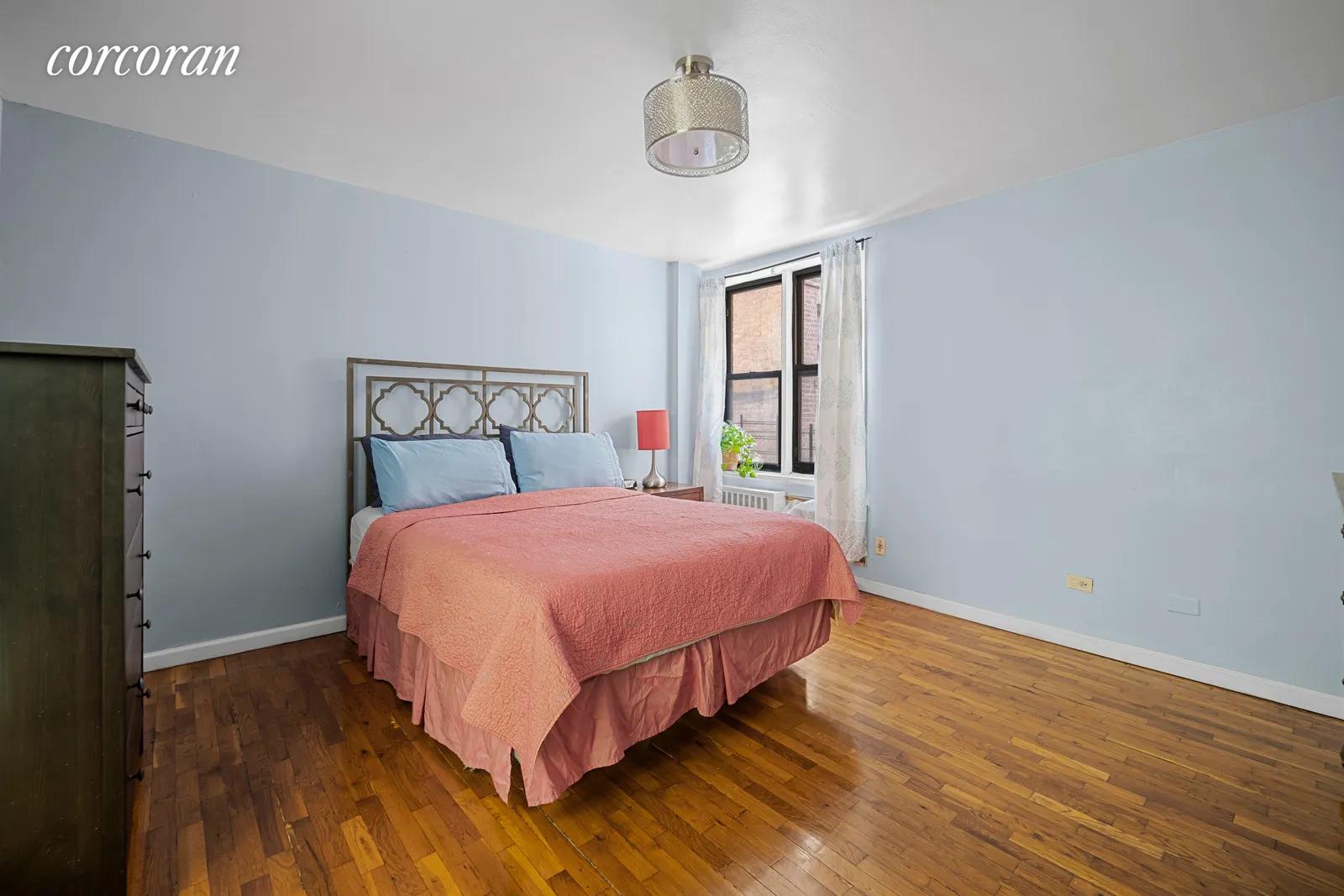 New York City Real Estate | View 275 Webster Avenue, 1M | room 3 | View 4