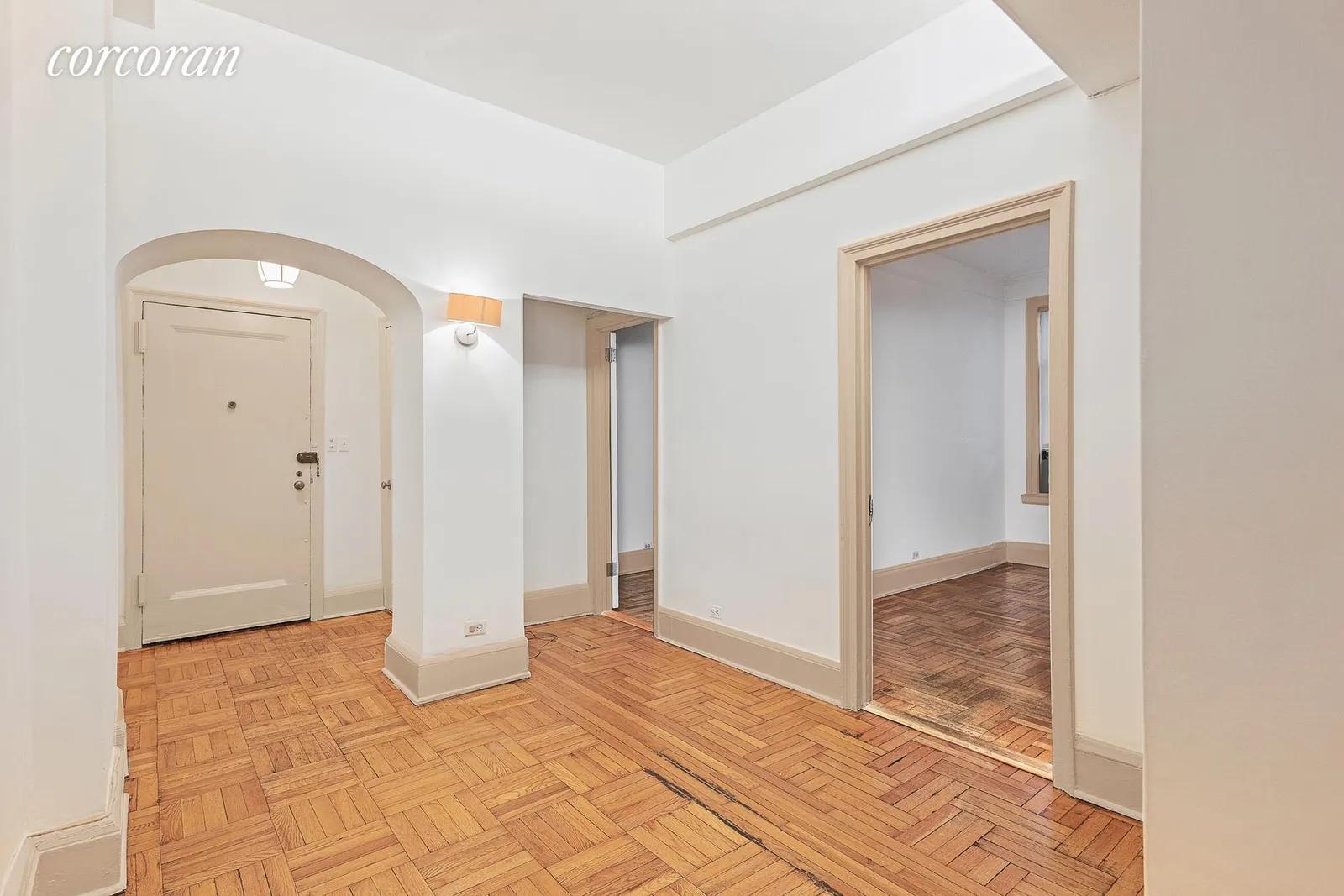 New York City Real Estate | View 1192 Park Avenue, 1C | Lobby | View 2