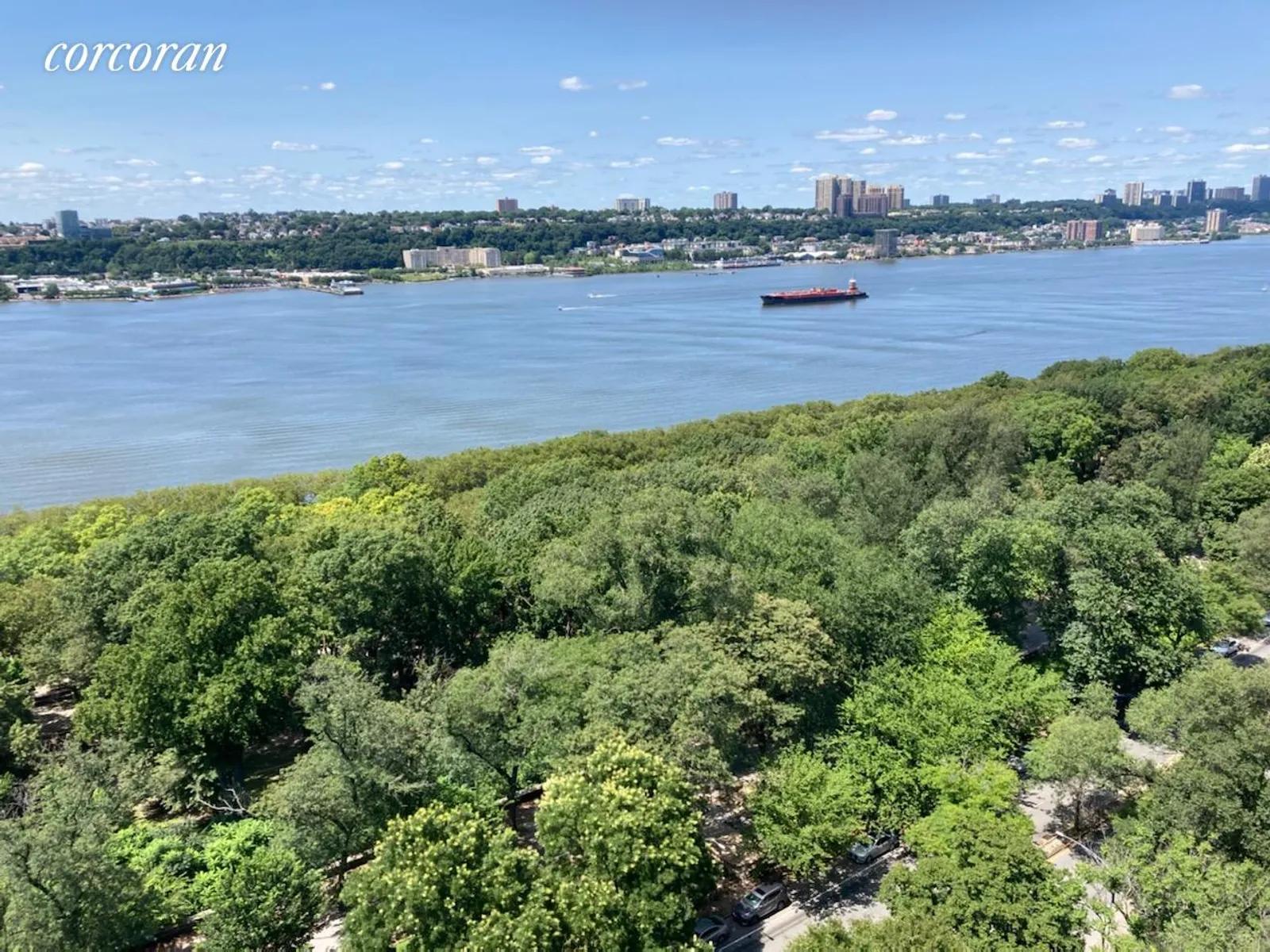 New York City Real Estate | View 370 Riverside Drive, 8A | room 18 | View 19