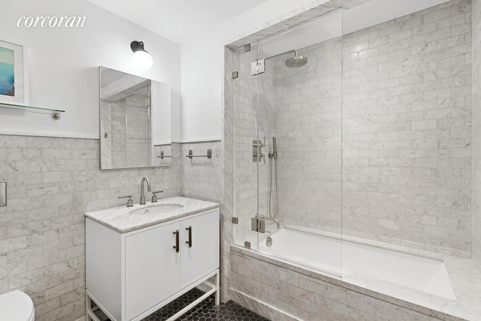 New York City Real Estate | View 275 West 10th Street, 4C | room 17 | View 18