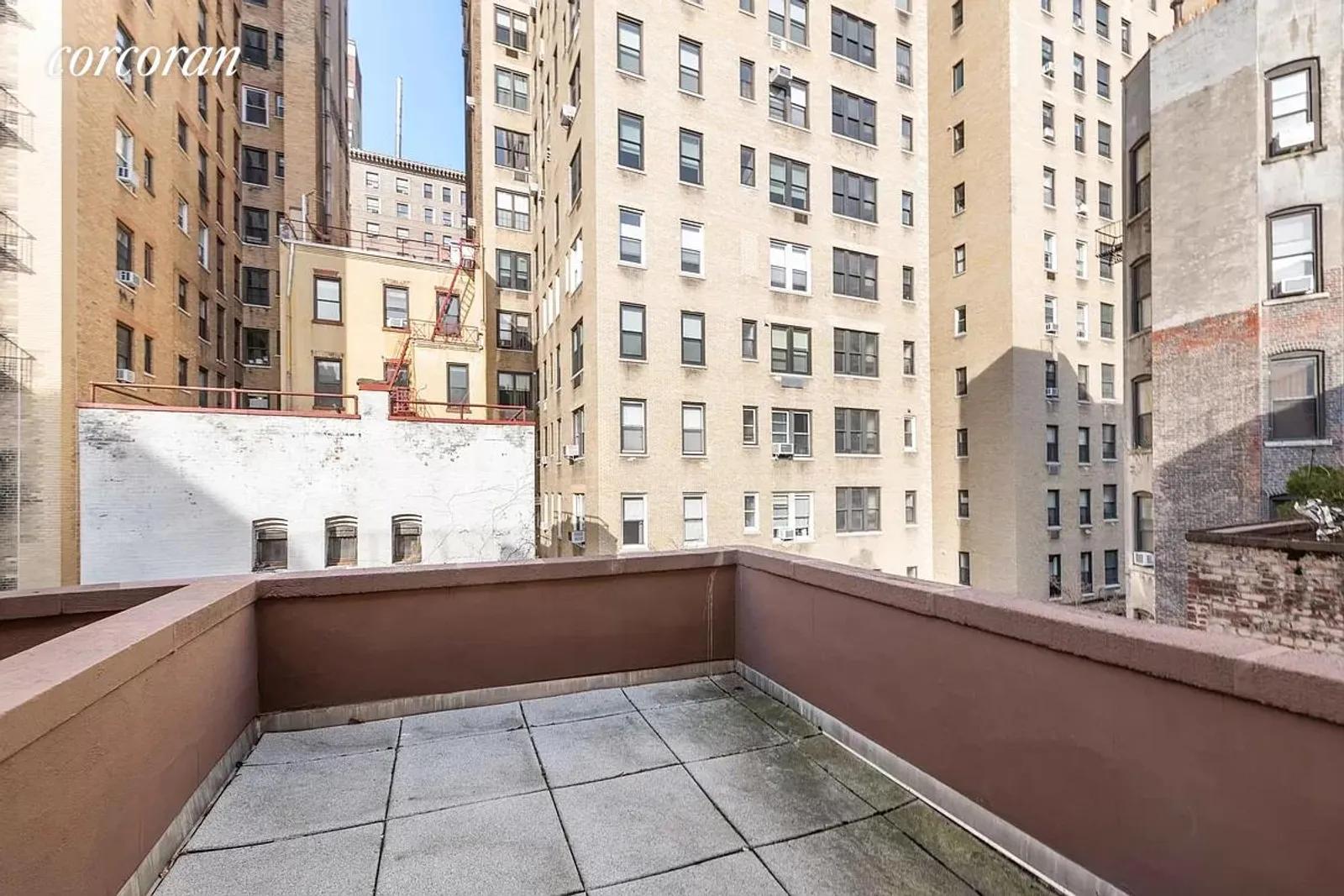 New York City Real Estate | View 333 West 85th Street, 3B | room 2 | View 3