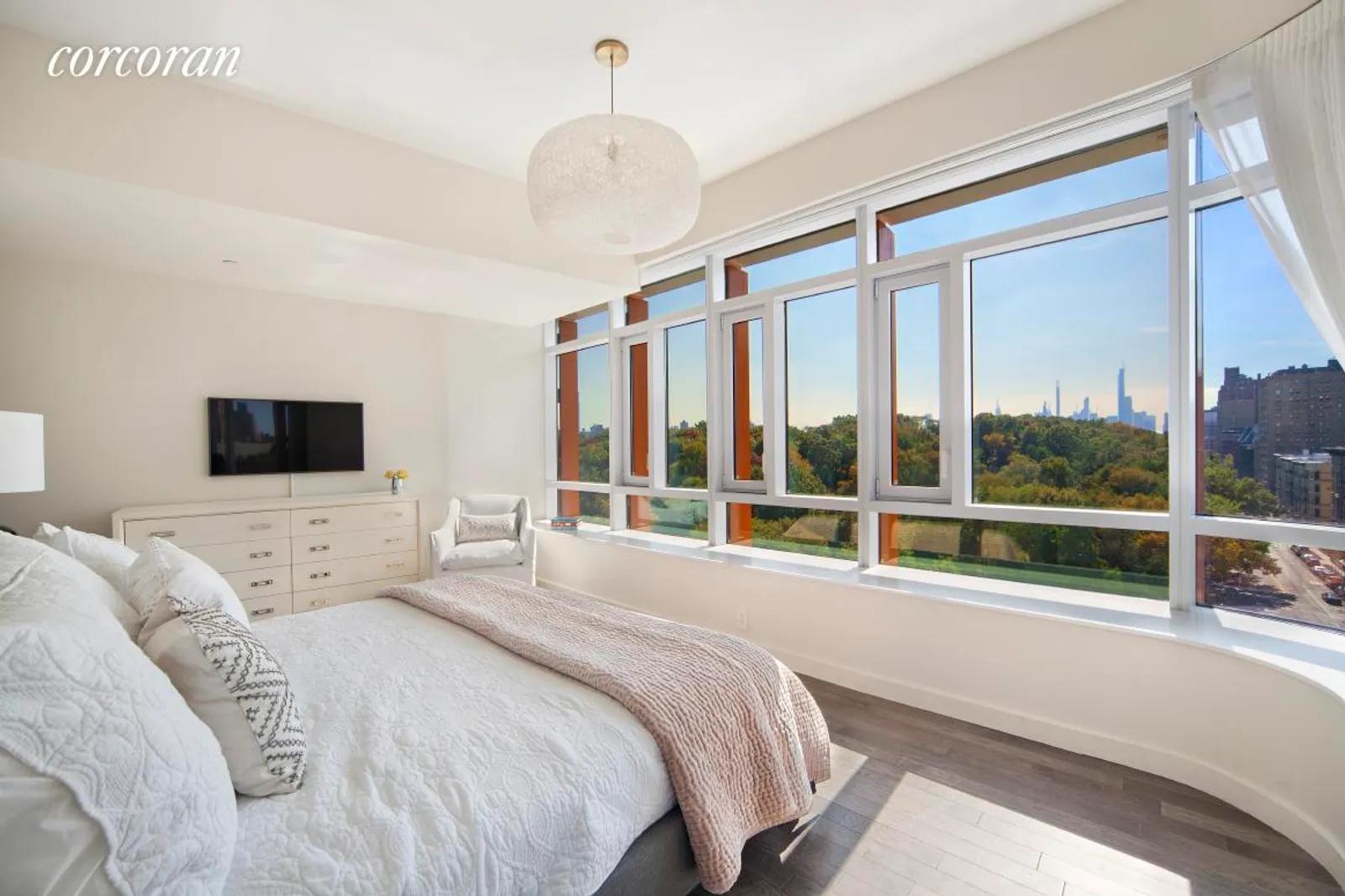 New York City Real Estate | View 285 West 110th Street, PH2A | room 4 | View 5