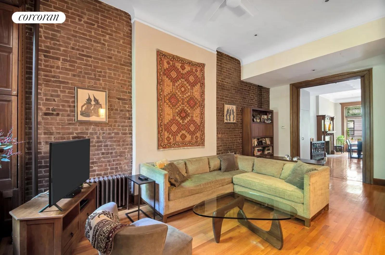 New York City Real Estate | View 23 West 95th Street, 1 | Living Room | View 3
