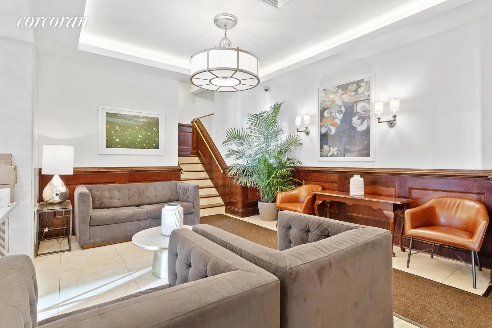 New York City Real Estate | View 200 East 84th Street, 5C | room 15 | View 16