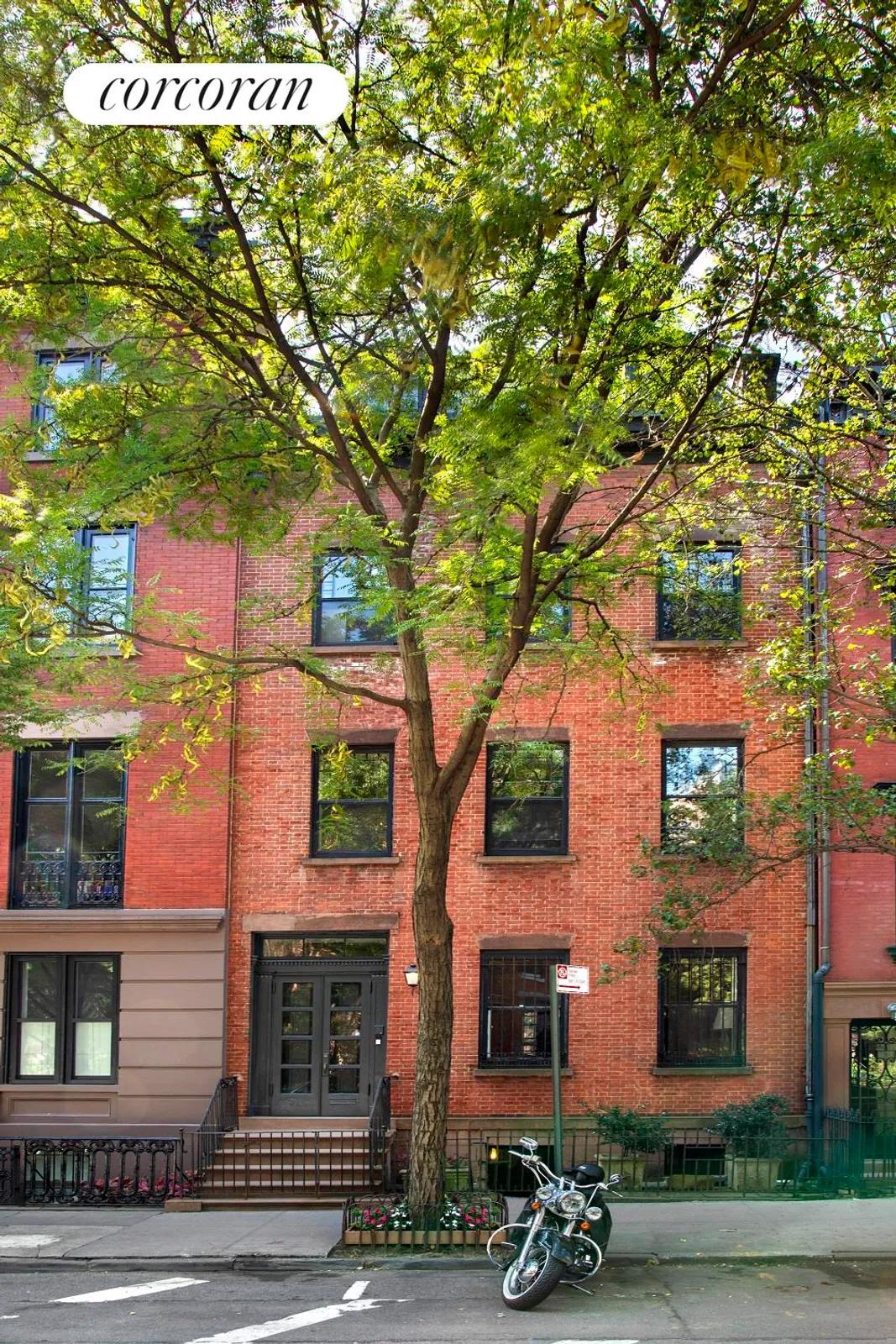 New York City Real Estate | View 44 Stuyvesant Street | 5 Beds, 4 Baths | View 1