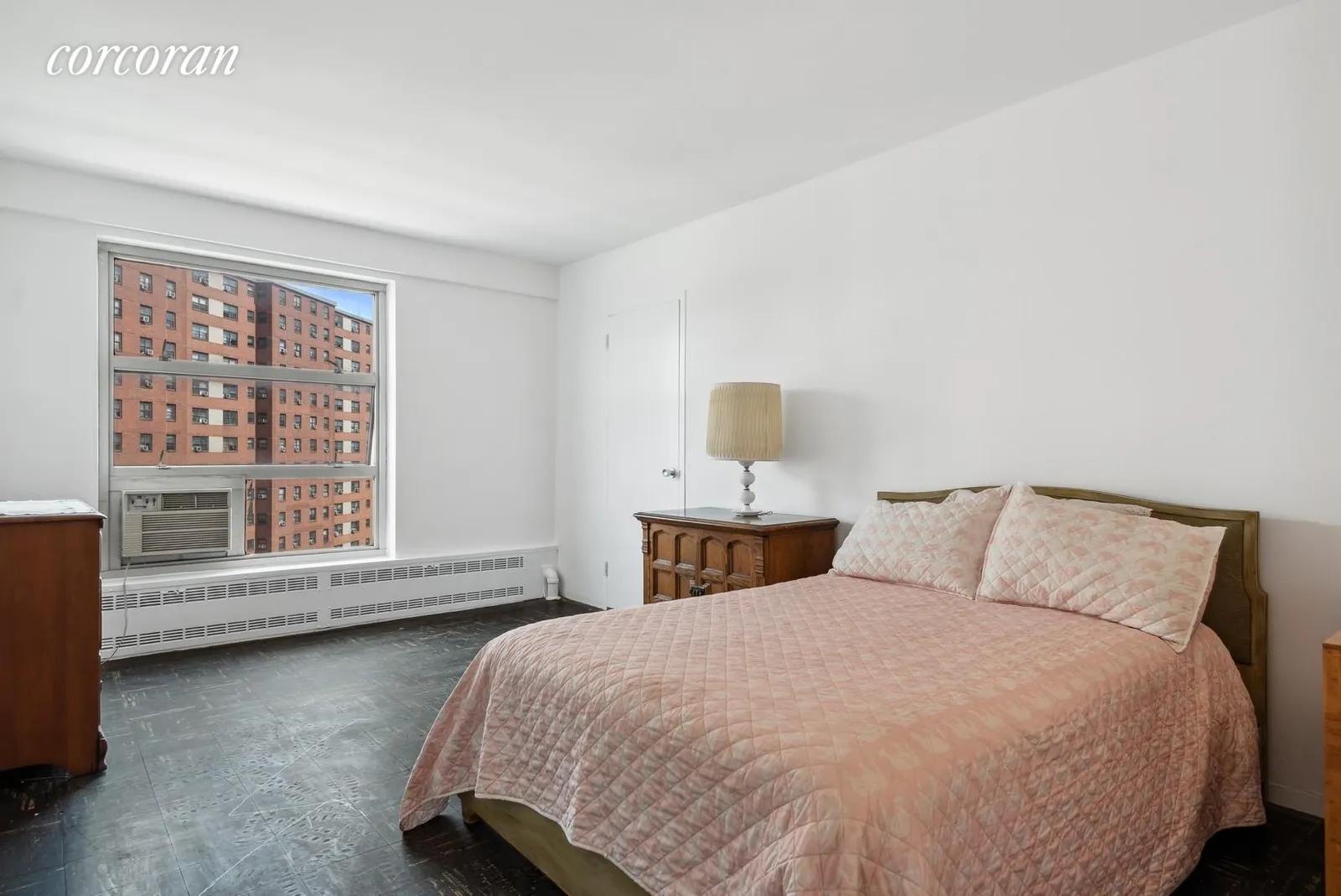 New York City Real Estate | View 70 Lasalle Street, 14D | room 2 | View 3