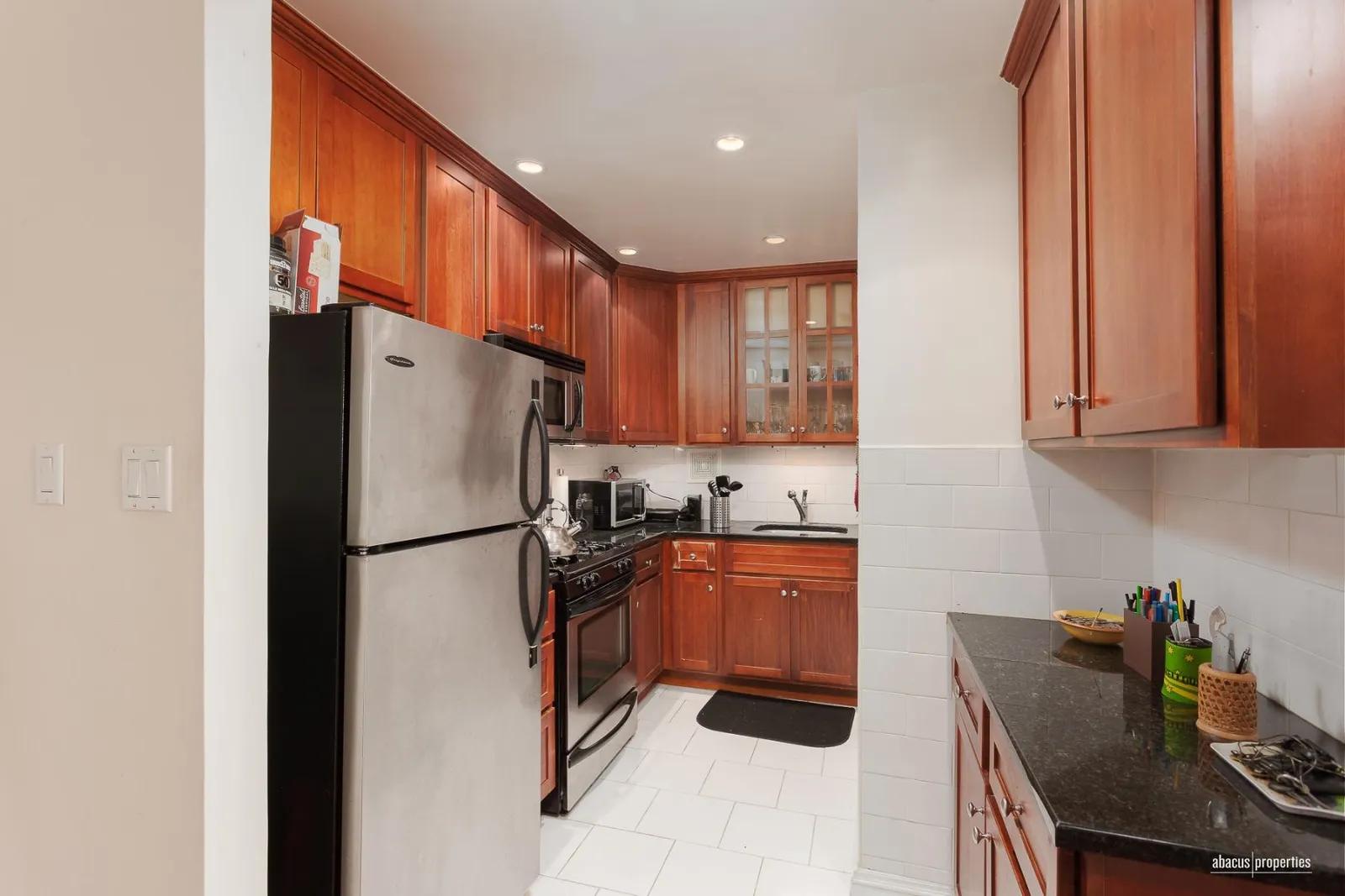 New York City Real Estate | View 855 East 7th Street, 6W | Photo (RPX) | View 6