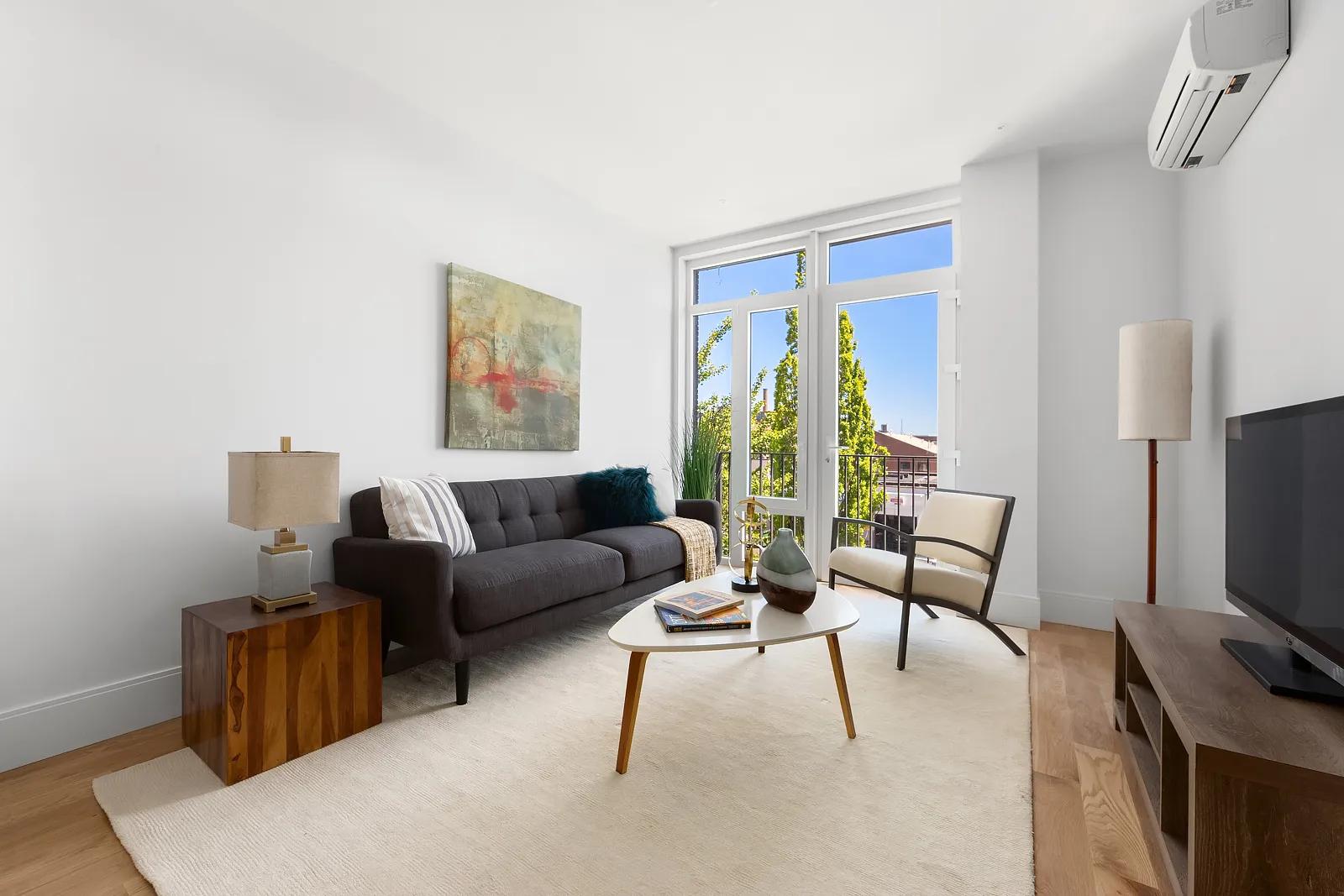 New York City Real Estate | View 183 McGuinness Boulevard, 2A | Photo (RPX) | View 4