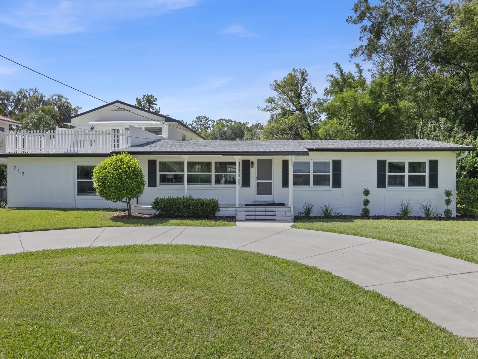 Central Florida Real Estate | View 212 W 1st Avenue | 4 Beds, 2 Baths | View 1