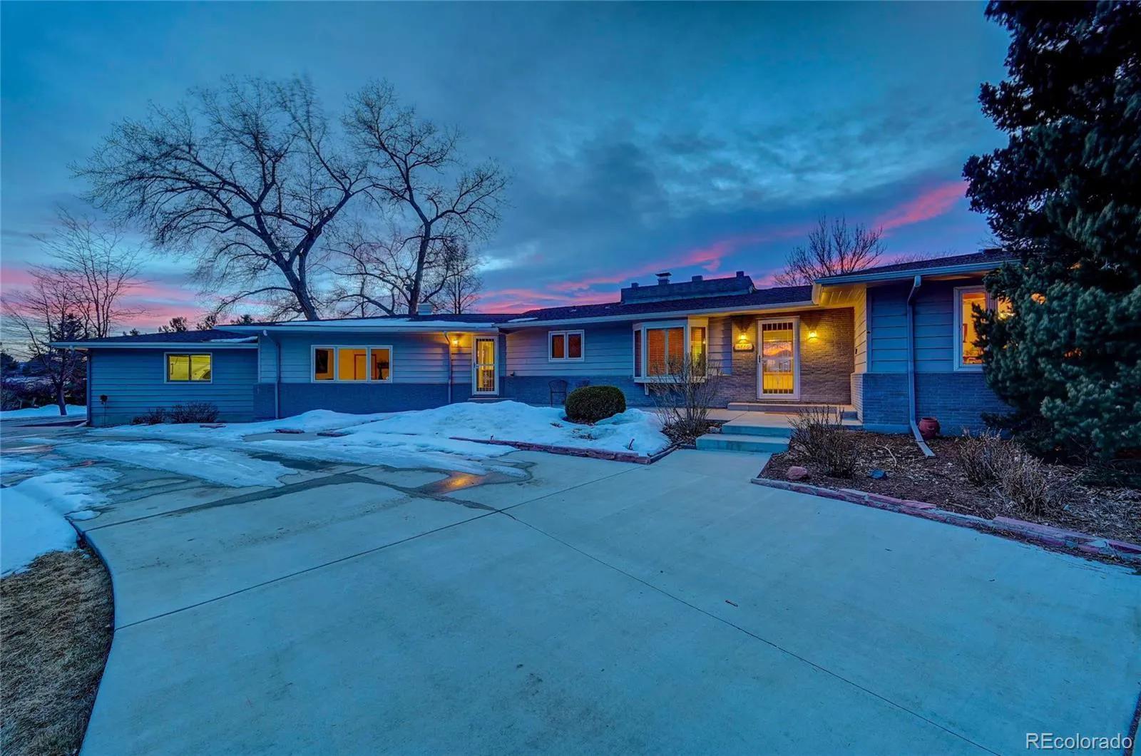 Denver Real Estate | View 4770 Bow Mar Drive | Photo4 | View 45