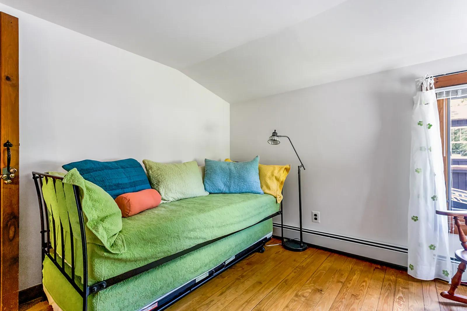 New York City Real Estate | View 219 Tinker St. | room 14 | View 15
