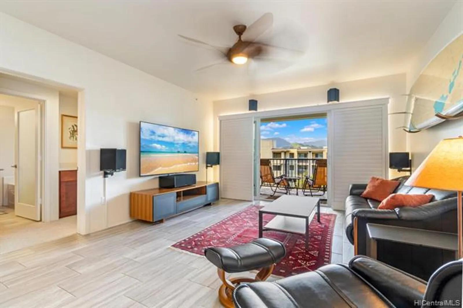 Hawaii Real Estate | View 409 Kailua Road, #7307 | 2 Beds, 2 Baths | View 1
