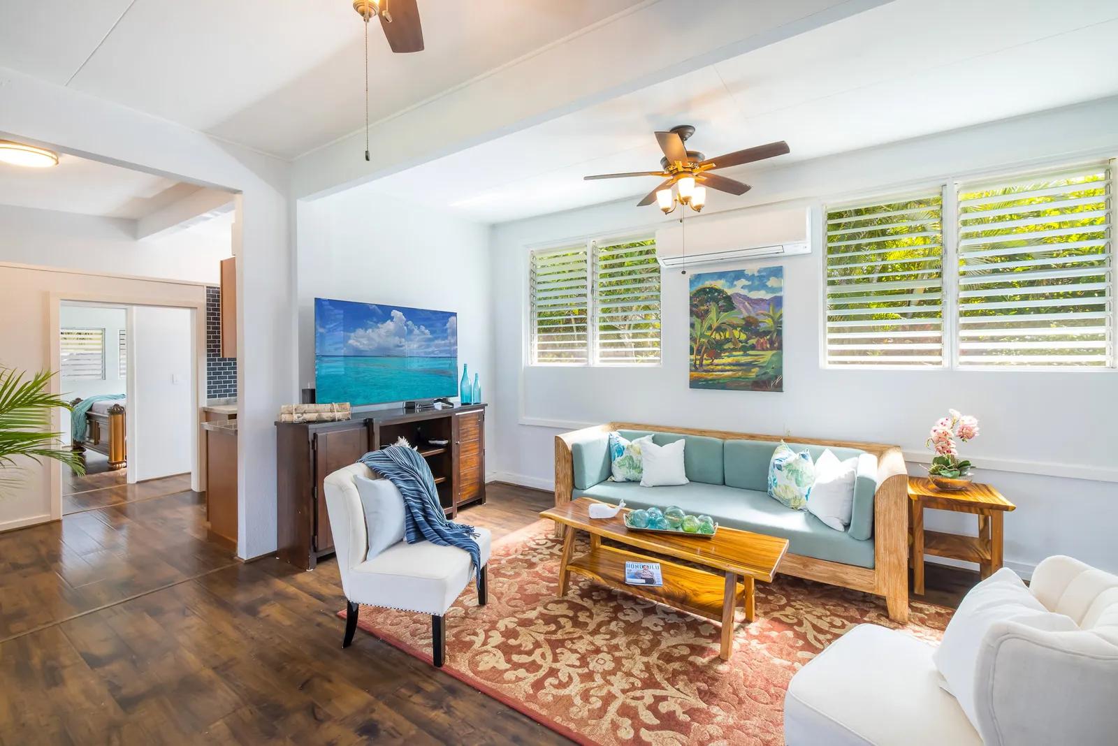Hawaii Real Estate | View 520 Oneawa Street | 3 Beds, 2 Baths | View 1