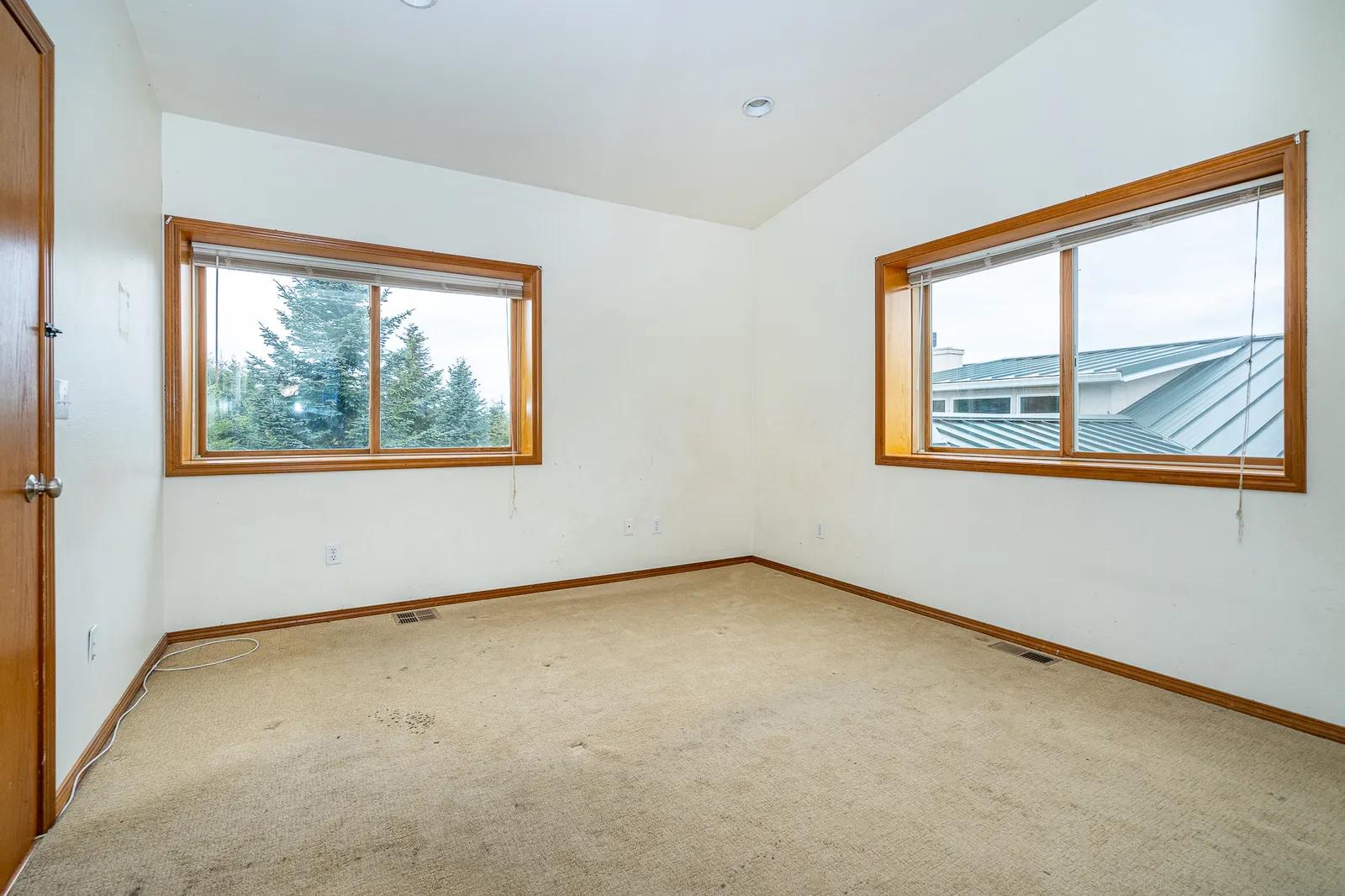 Seattle Area Real Estate | View 188 Spooner Rd | 20220524-_GMB4520 | View 28