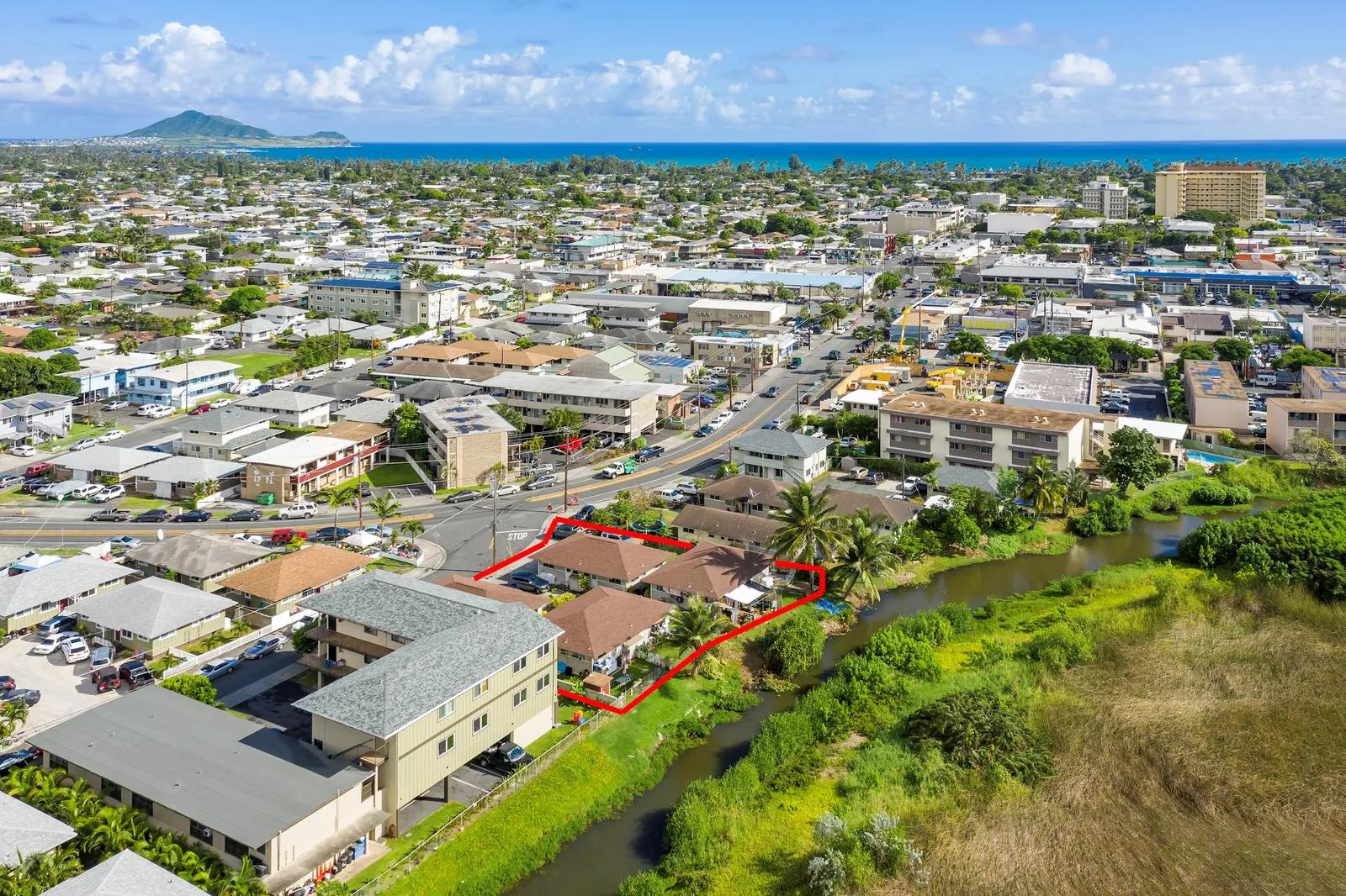 Hawaii Real Estate | View 703 Kihapai Place | room 8 | View 9