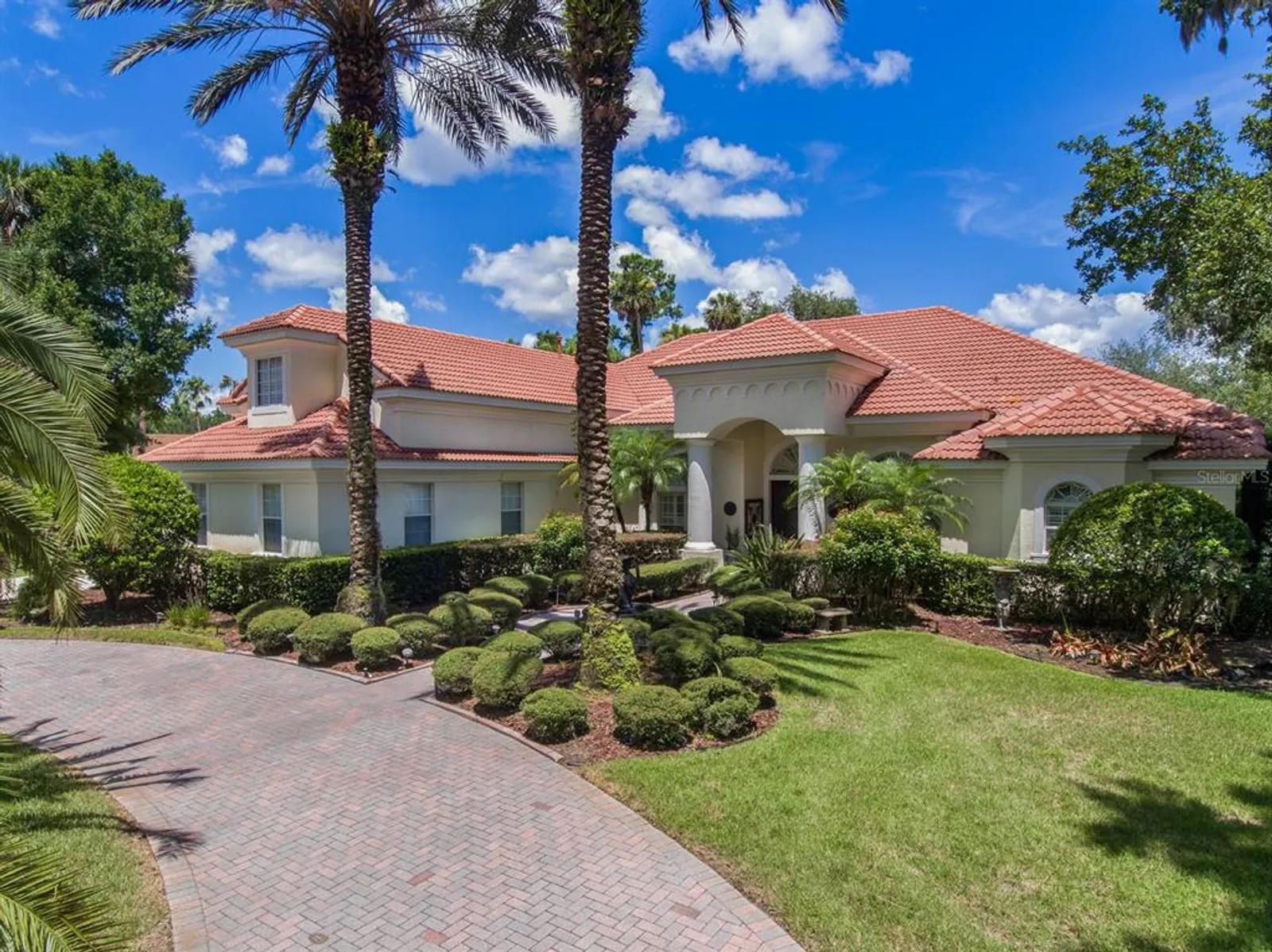Central Florida Real Estate | View 3311 Horseshoe Bend Court | 5 Beds, 5 Baths | View 1
