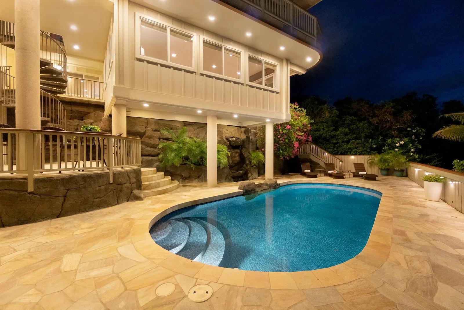 Hawaii Real Estate | View 4990 Poola Street | room 1 | View 2