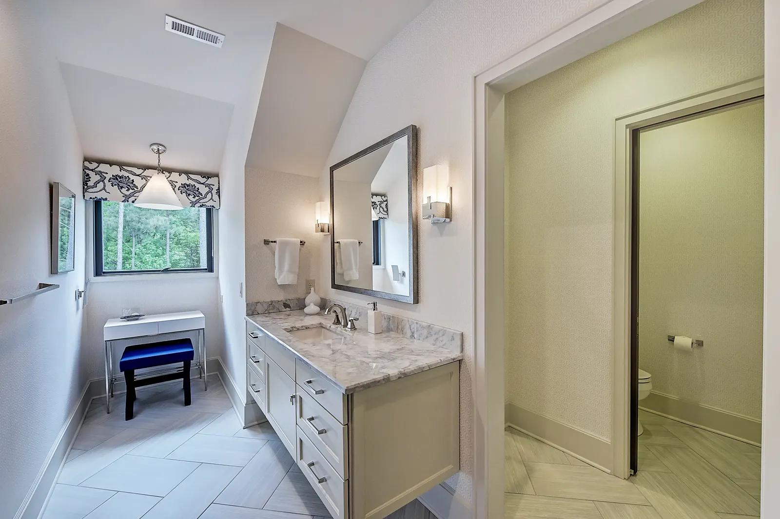 New York City Real Estate | View 125 Quiet Waters Drive | En-Suite Full Bath | View 33