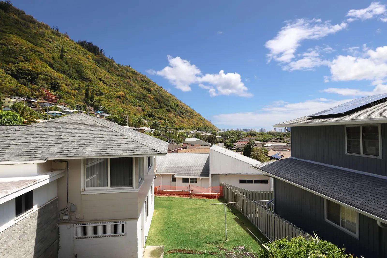 Hawaii Real Estate | View 3024 Lono Place | room 24 | View 25