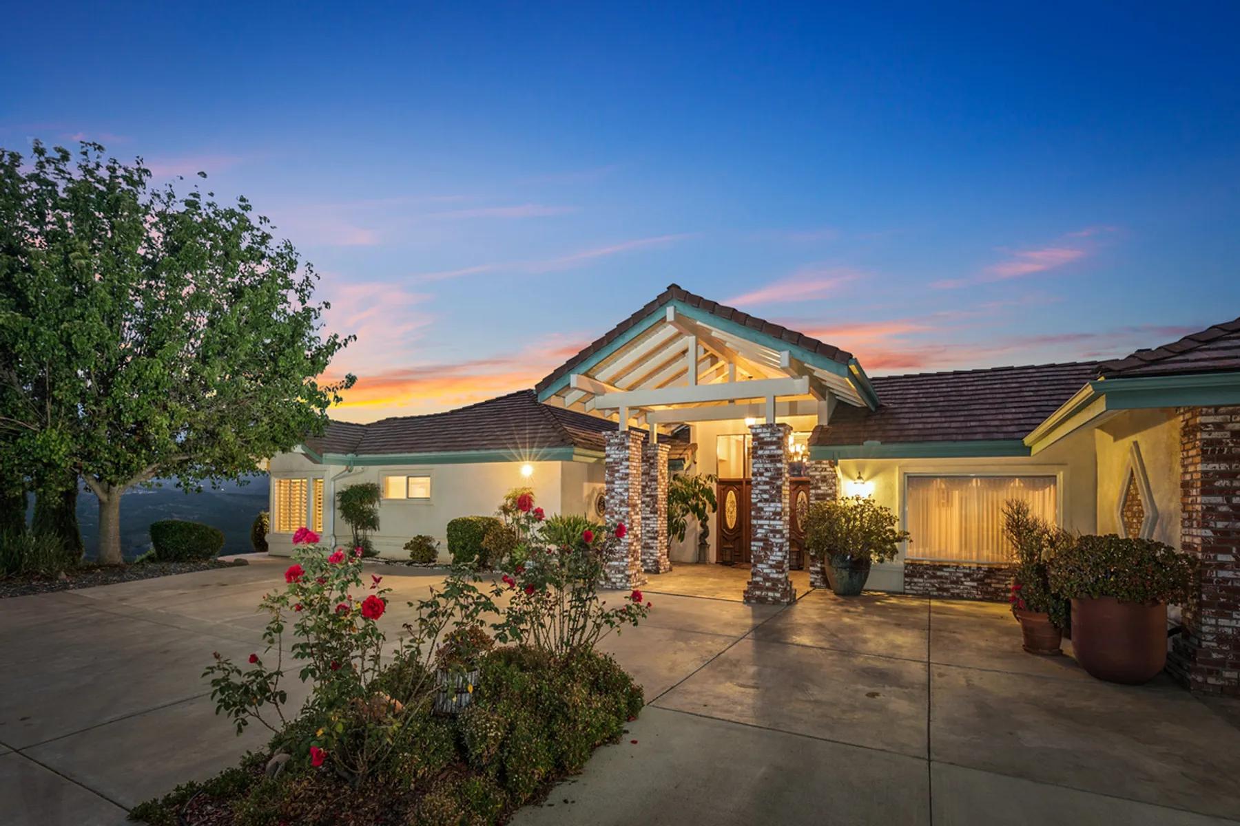 Find Luxury Real Estate in Southern California | Corcoran Global Living