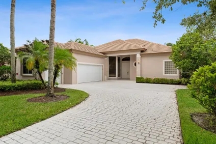 Homes for sale in West Palm Beach | View 1867 Gulfstream Way | 3 Beds, 2.5 Baths